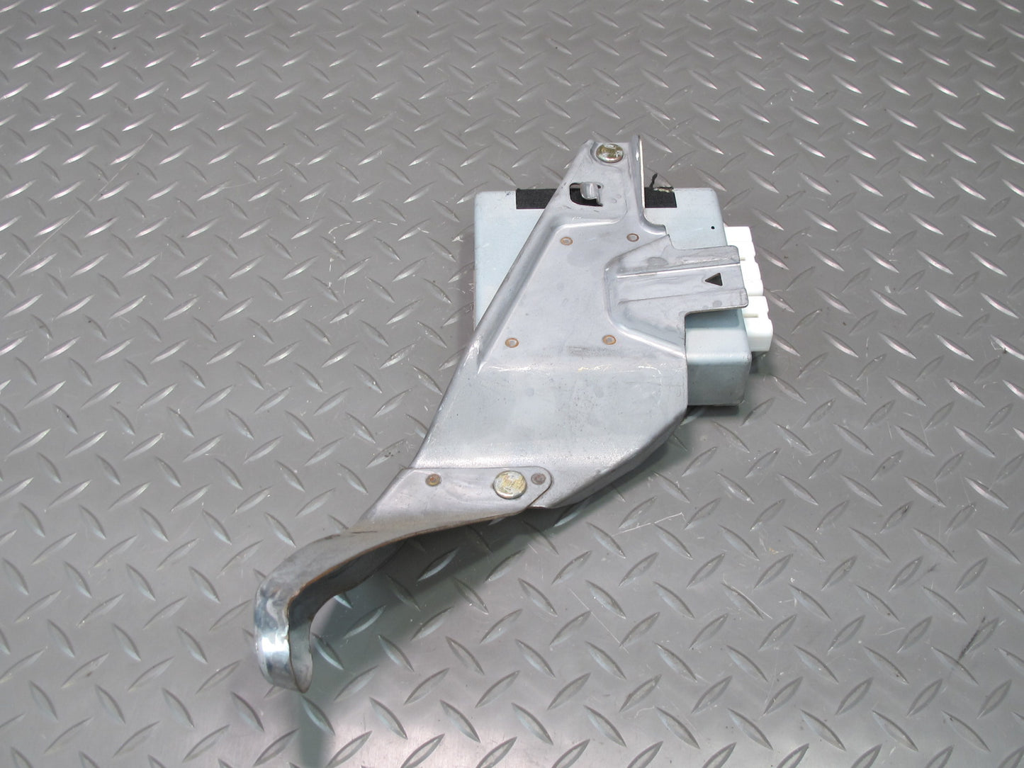 04-06 Lexus LS430 Tilt Telescopic Steering Multiplex Module 89227-50110 OEM