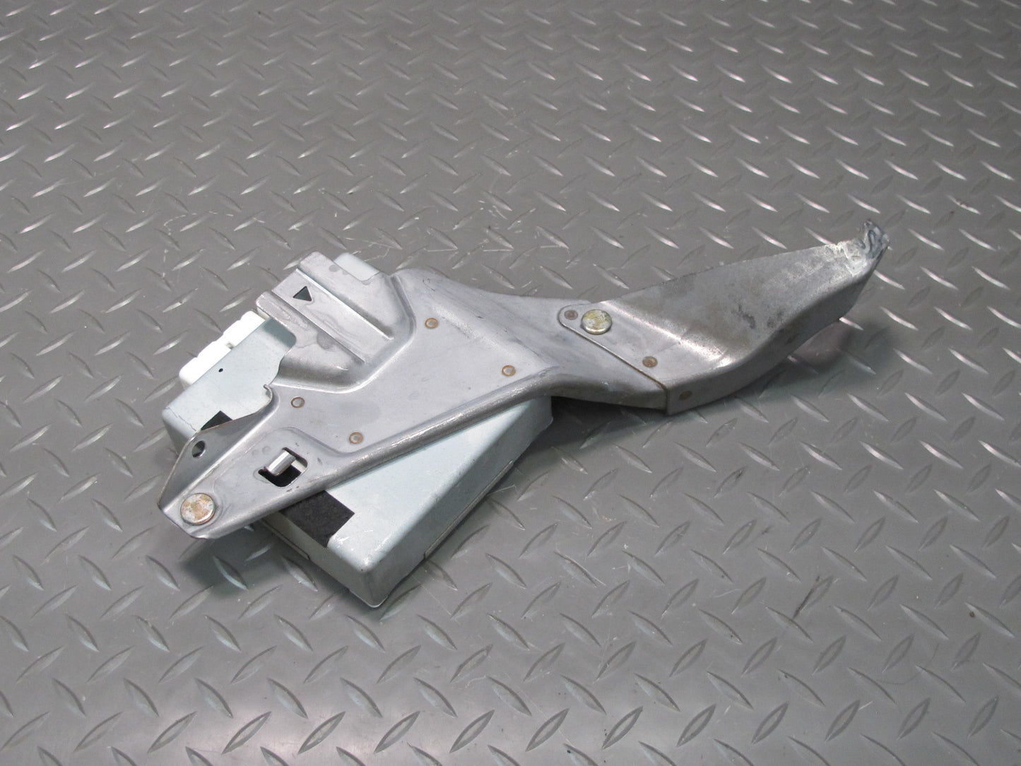 04-06 Lexus LS430 Tilt Telescopic Steering Multiplex Module 89227-50110 OEM