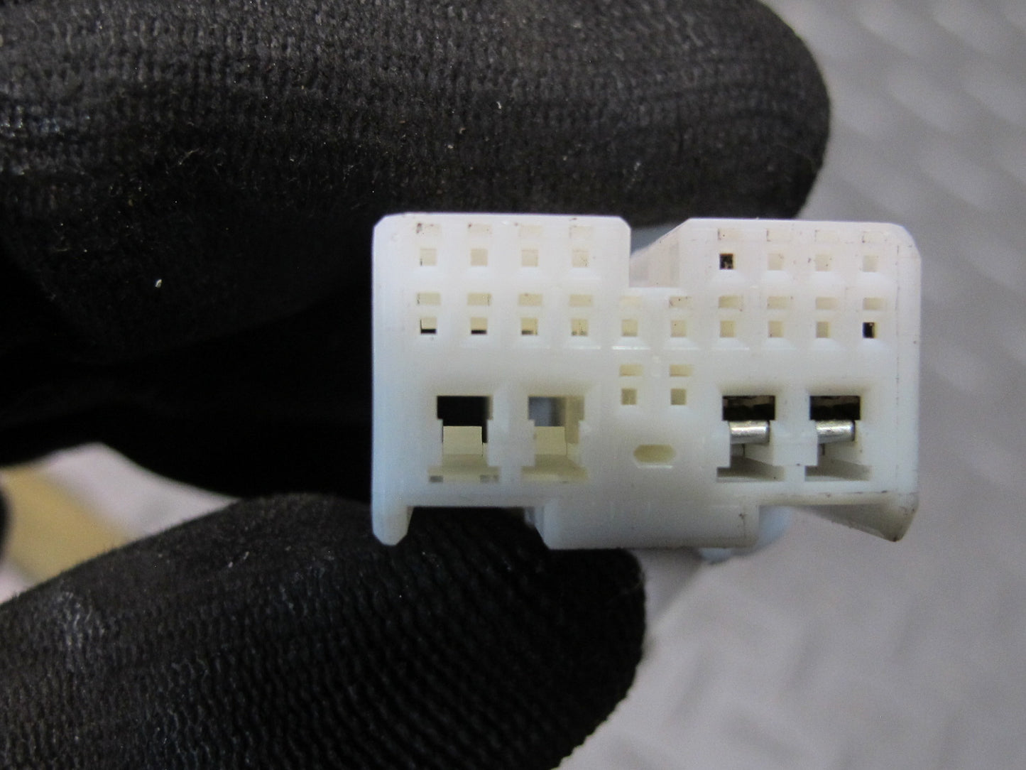 01-06 Lexus UCF30L LS430 Rear Left Door Lock Latch Actuator NO Soft Close OEM