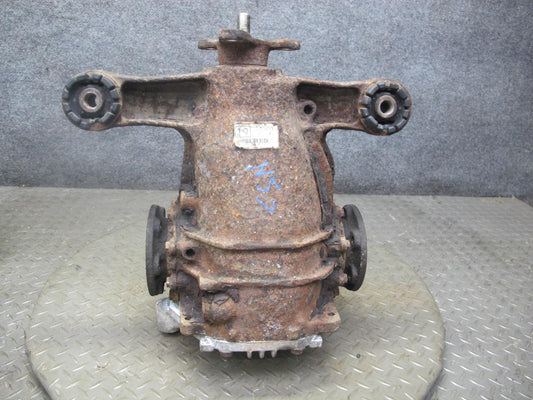 98-00 Lexus UCF20L LS400 A/T Rear Differential Carrier 3.266 Ratio OEM