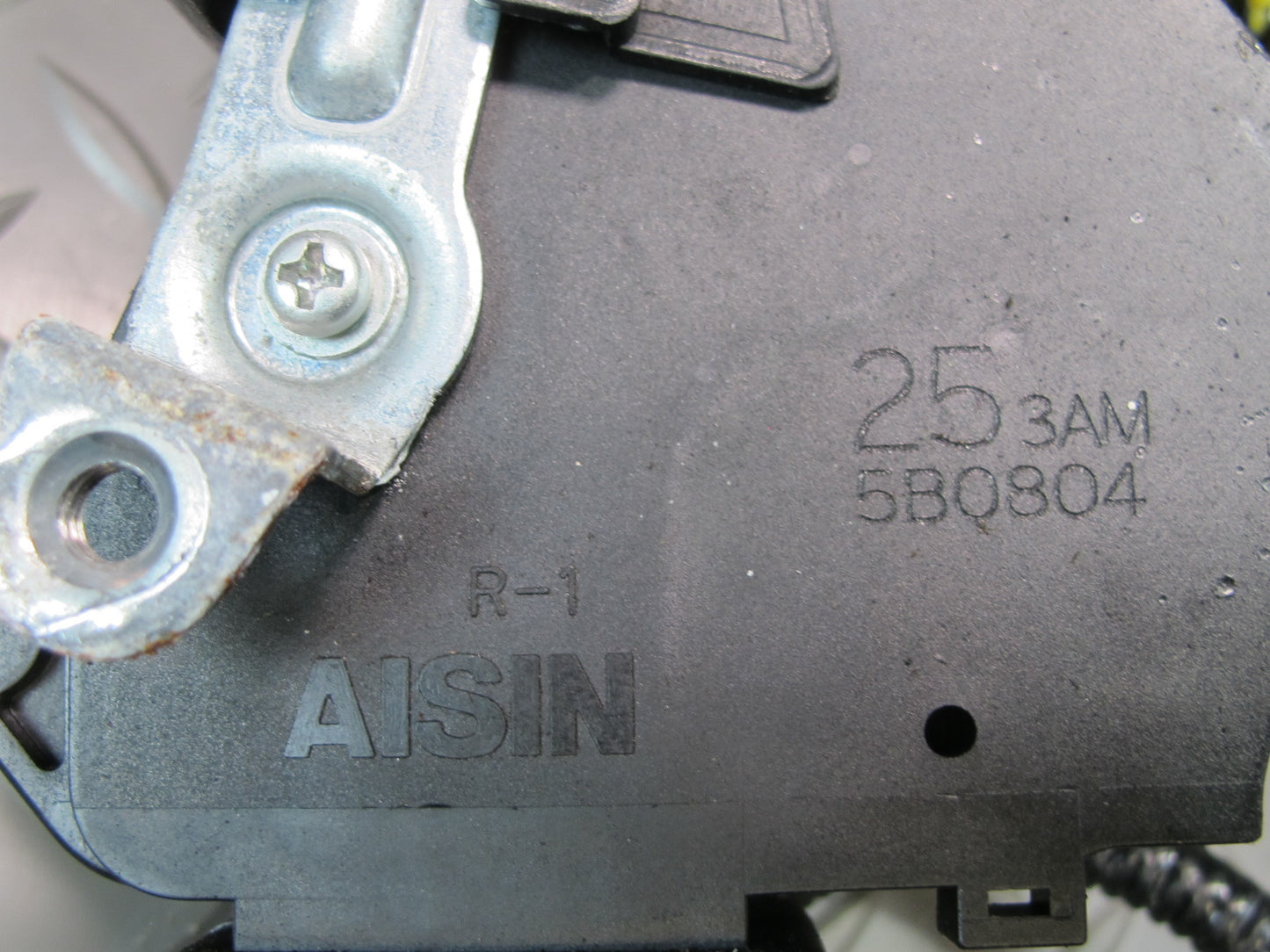 01-06 Lexus UCF30L LS430 Front Right Door Lock Latch Actuator NO Soft Close OEM