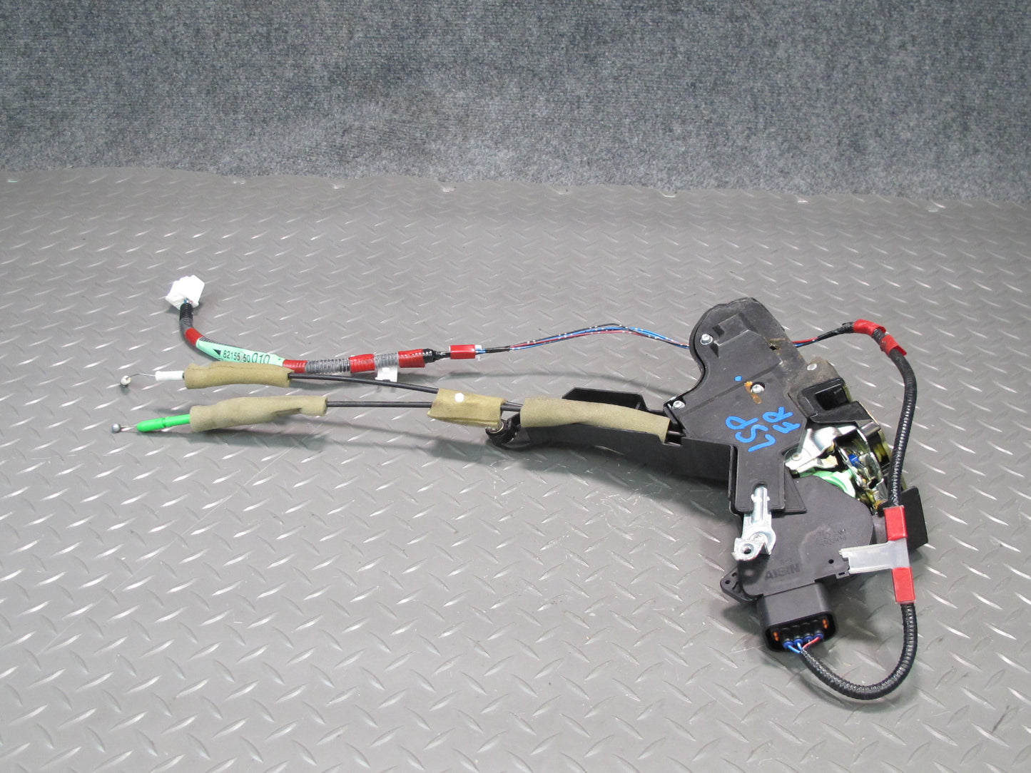 01-06 Lexus UCF30L LS430 Front Right Door Lock Latch Actuator NO Soft Close OEM