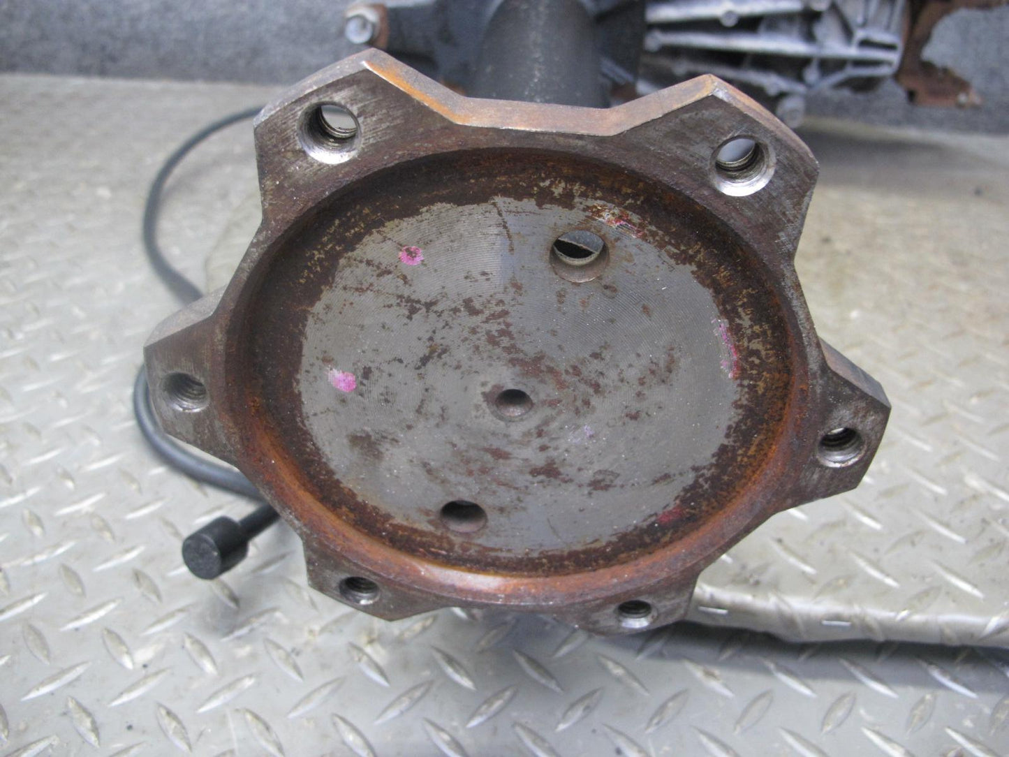 2003-2007 Hummer H2 4WD 4x4 Front Differential Carrier 4.10 Ratio