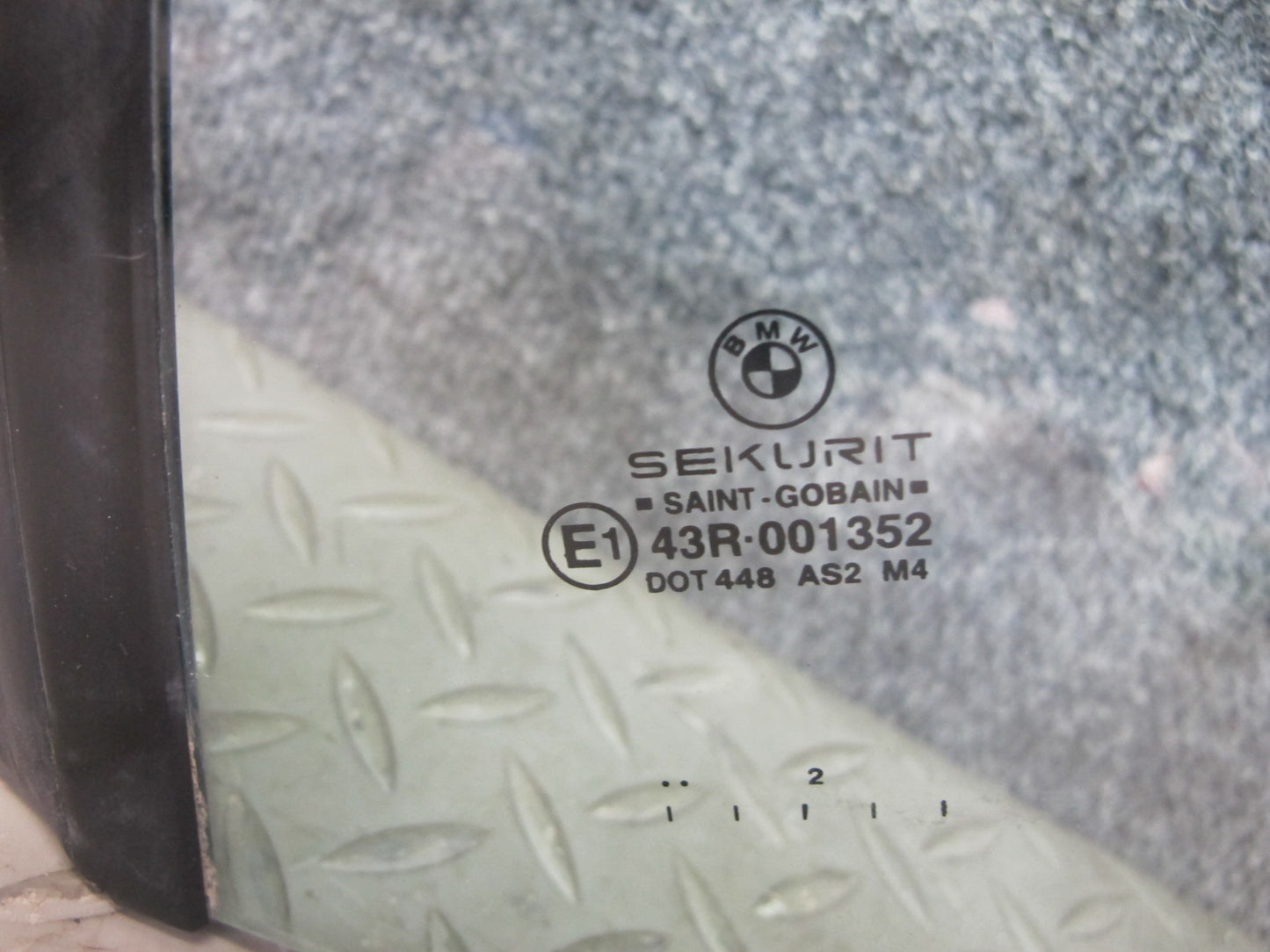 01-06 BMW E46 330ci Convertible Rear Left Driver Side Quarter Glass Window OEM