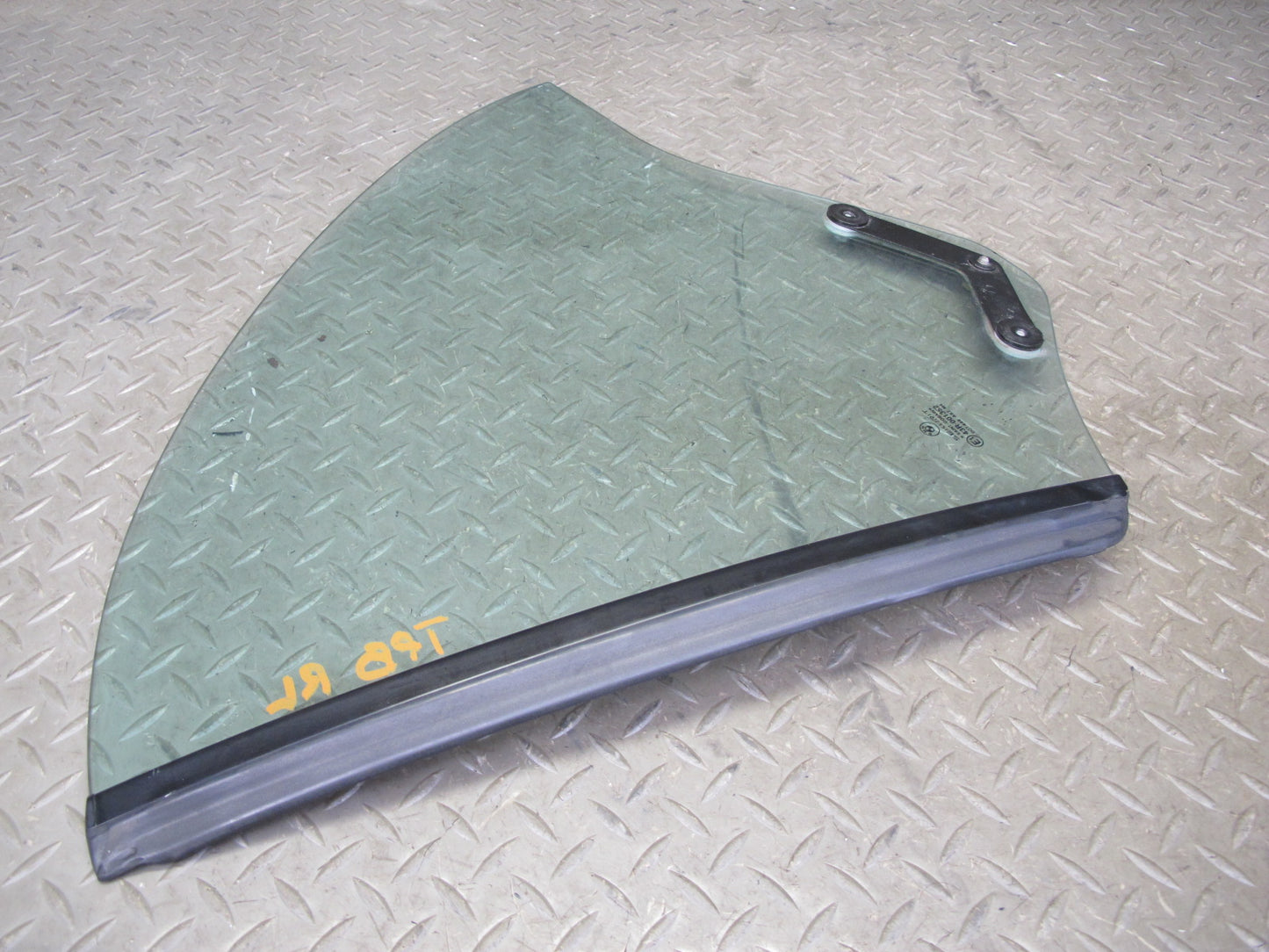01-06 BMW E46 330ci Convertible Rear Left Driver Side Quarter Glass Window OEM