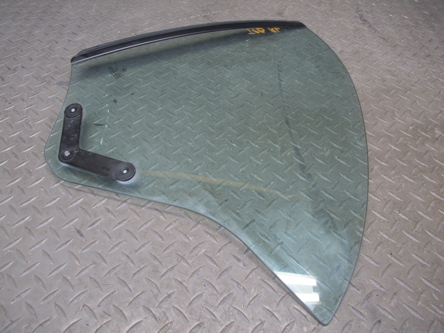 01-06 BMW E46 330ci Convertible Rear Left Driver Side Quarter Glass Window OEM