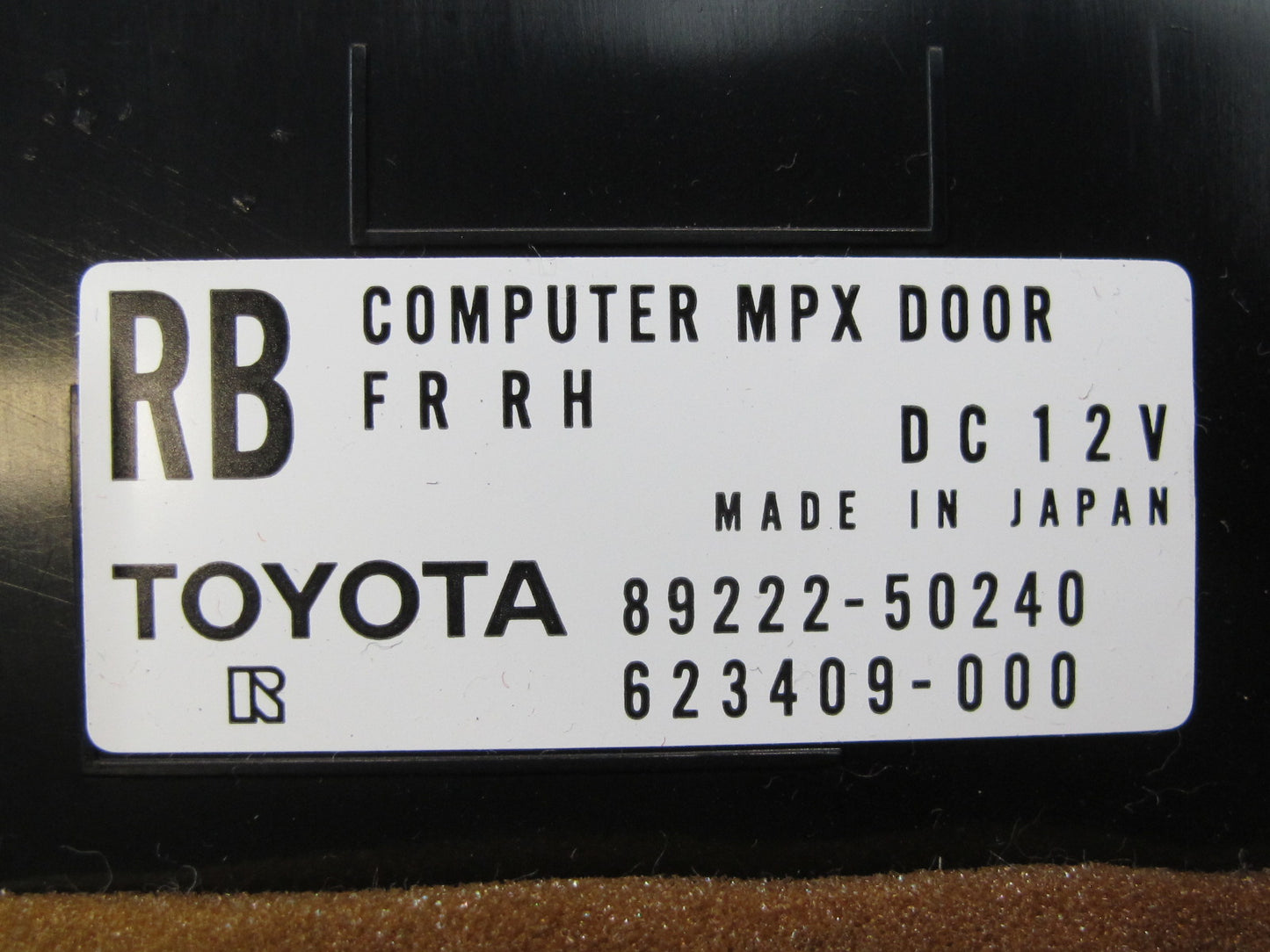 04-06 Lexus LS430 Front Right Door Control Module 89222-50240 OEM