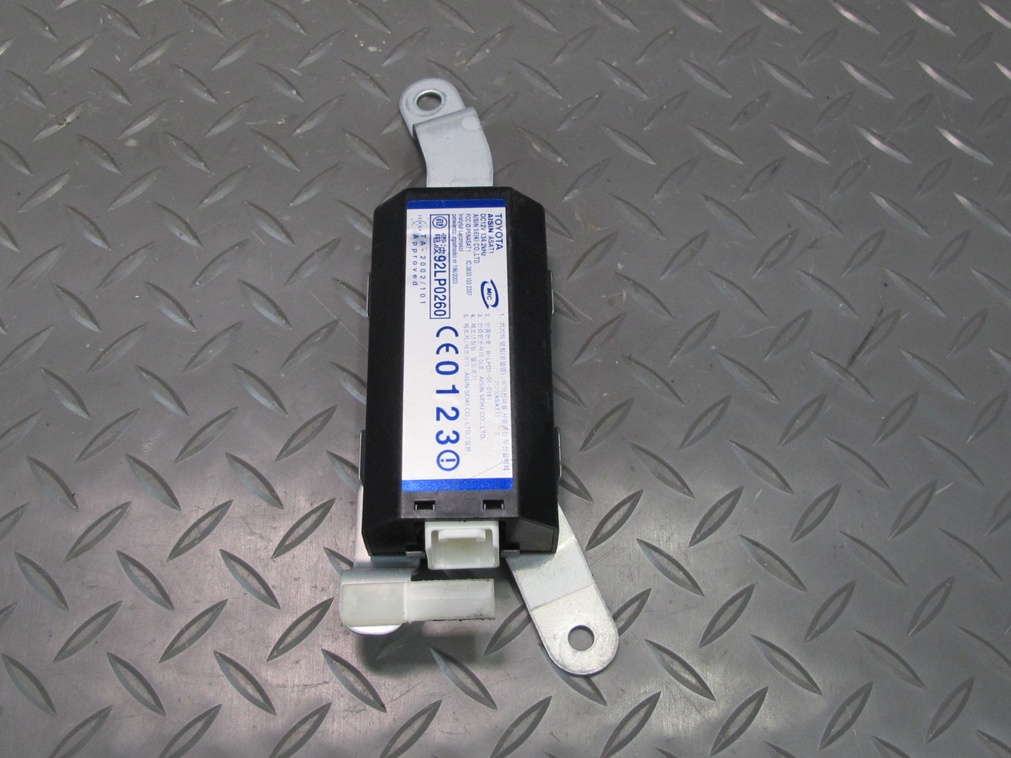 04-06 Lexus UCF30L LS430 Front Right Door Smart KEY Receiver Oscillator OEM