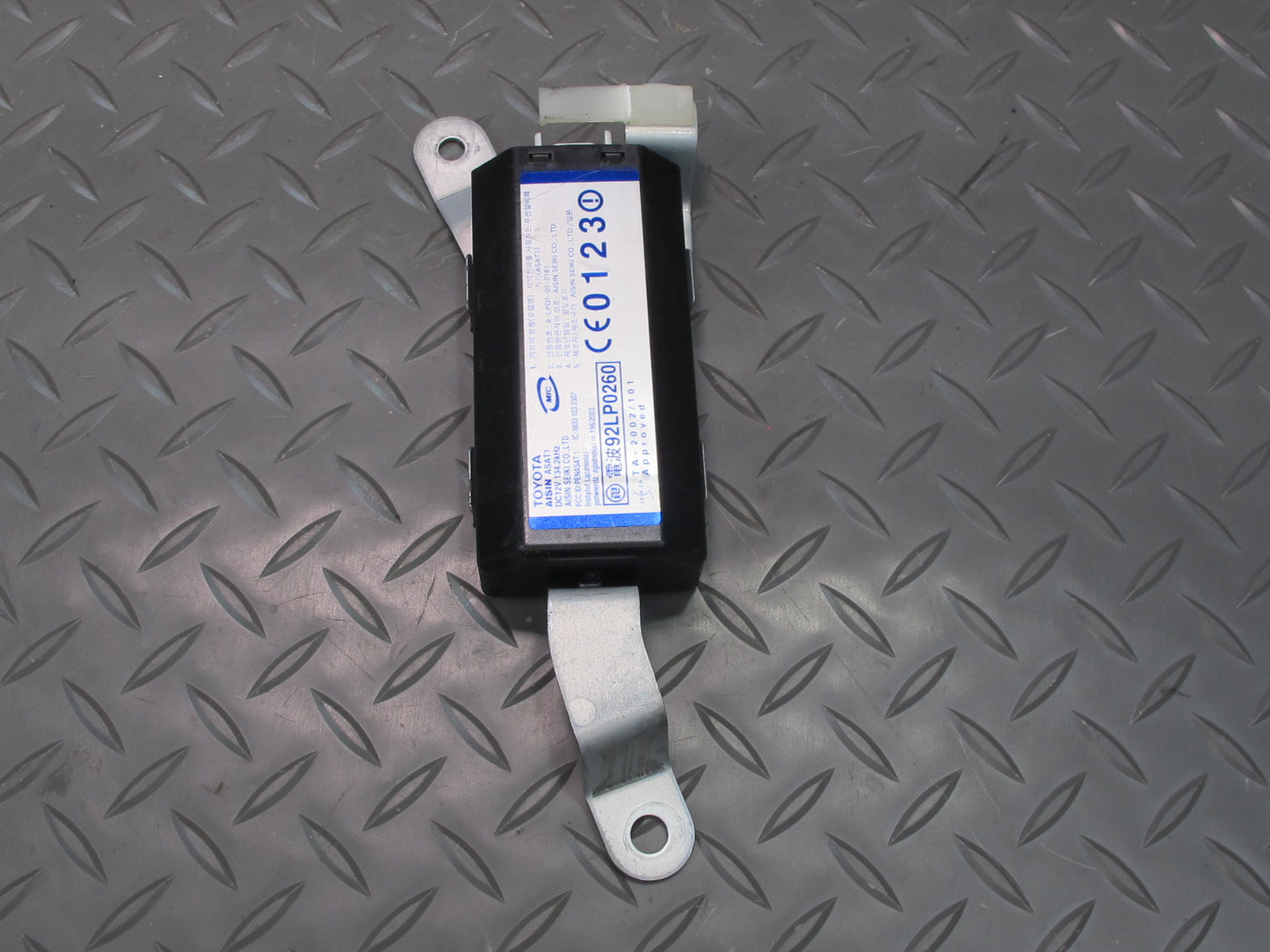 04-06 Lexus UCF30L LS430 Front Right Door Smart KEY Receiver Oscillator OEM