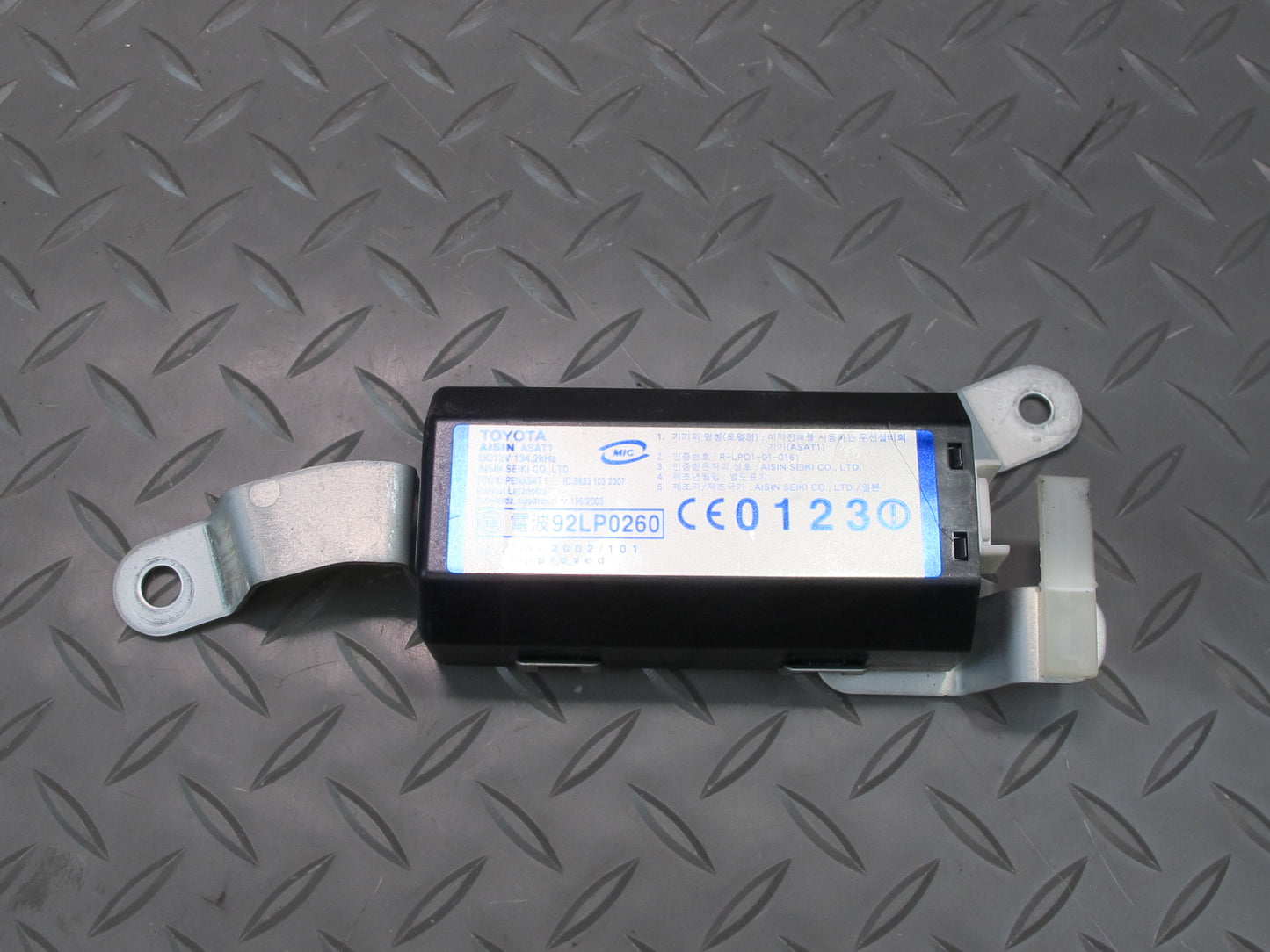 04-06 Lexus UCF30L LS430 Front Right Door Smart KEY Receiver Oscillator OEM