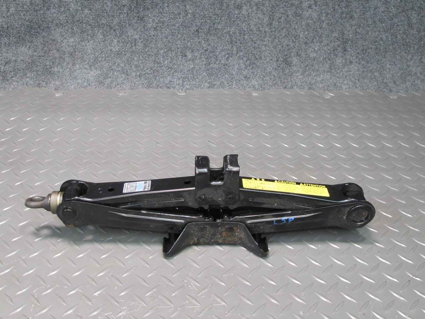 01-06 Lexus UCF30L LS430 Emergency Spare Tire Lift Jack w TOW Hook OEM