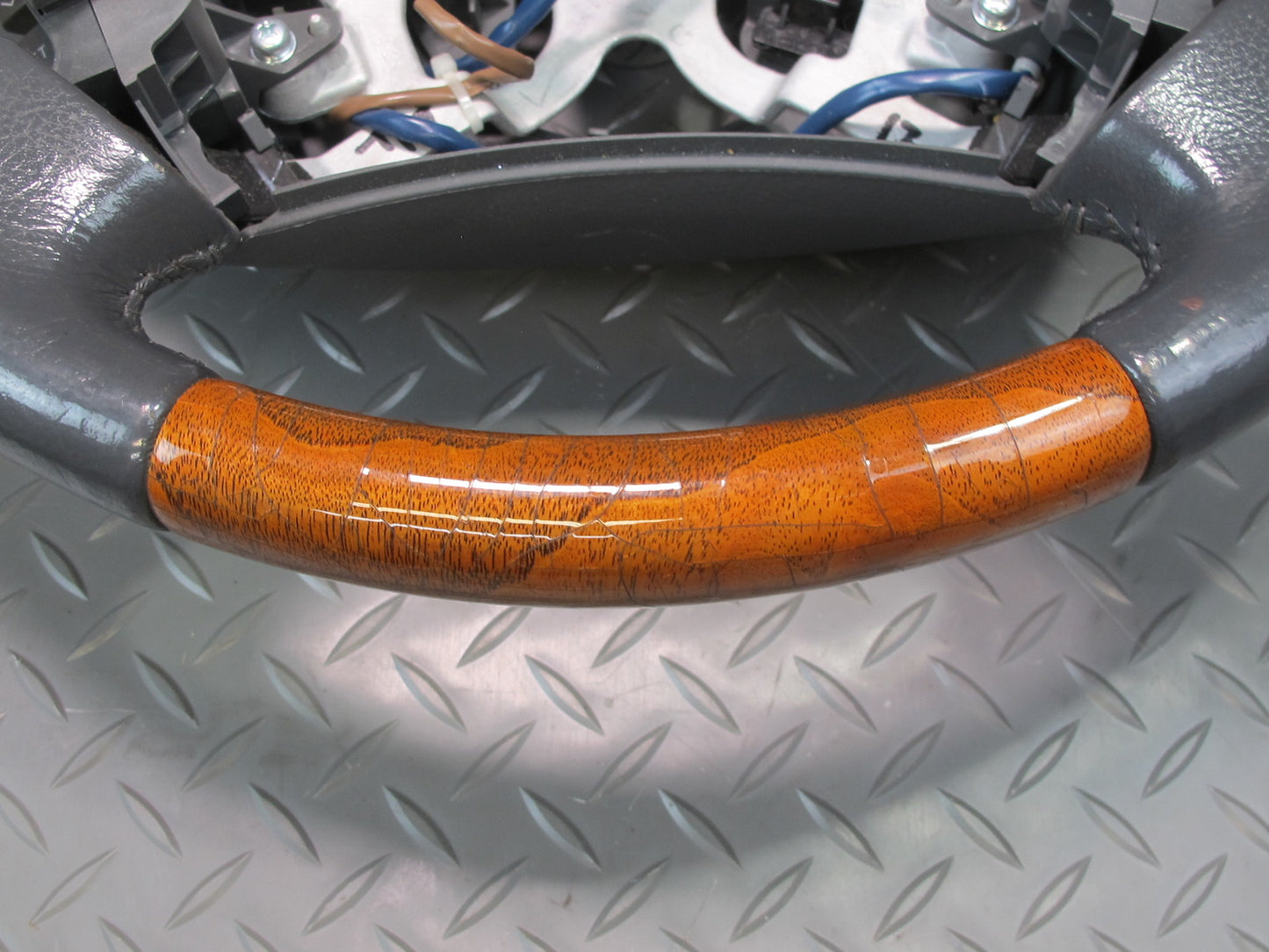 04-06 Lexus UCF30L LS430 Leather Wood Steering w Switches OEM