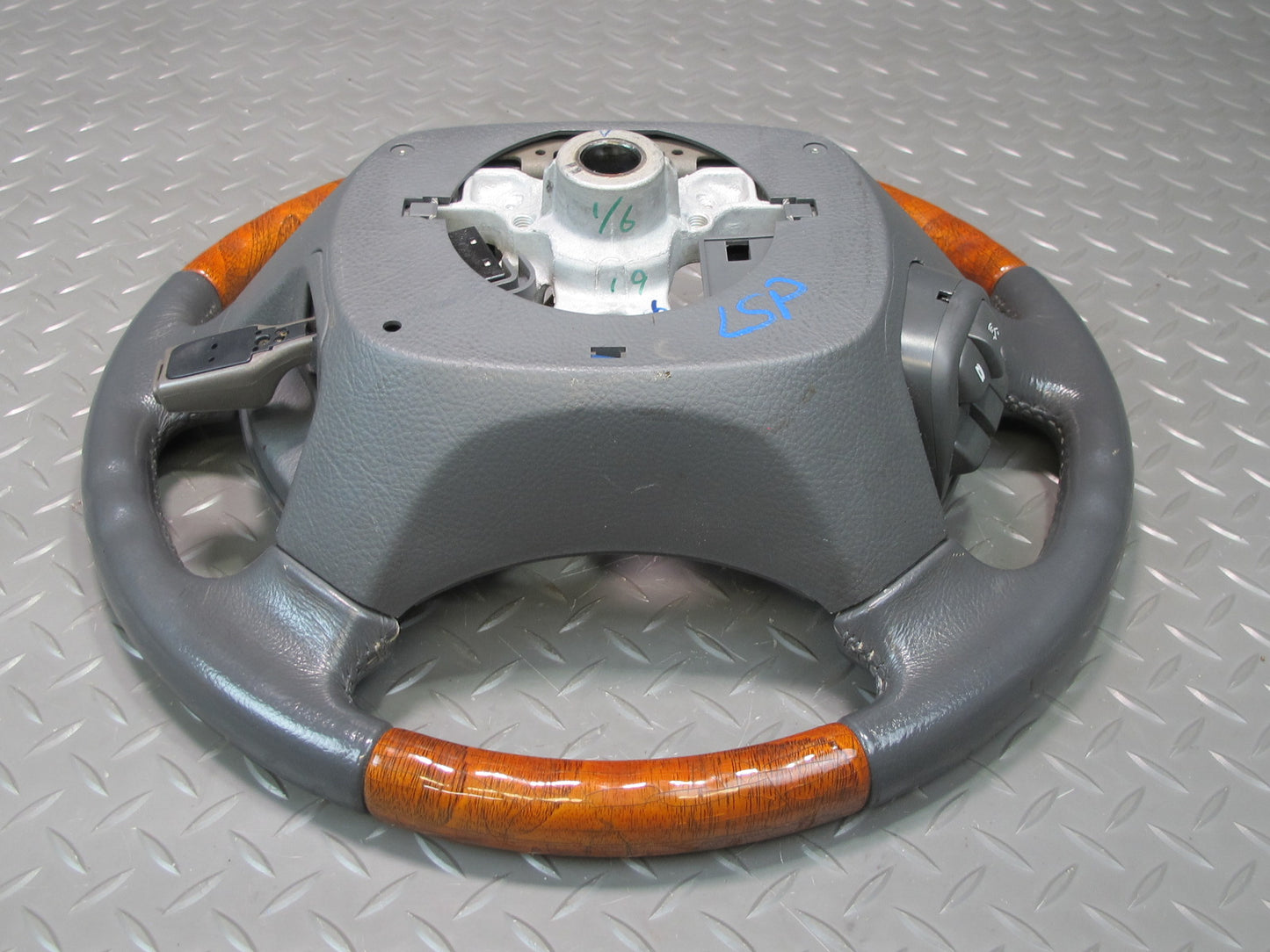 04-06 Lexus UCF30L LS430 Leather Wood Steering w Switches OEM