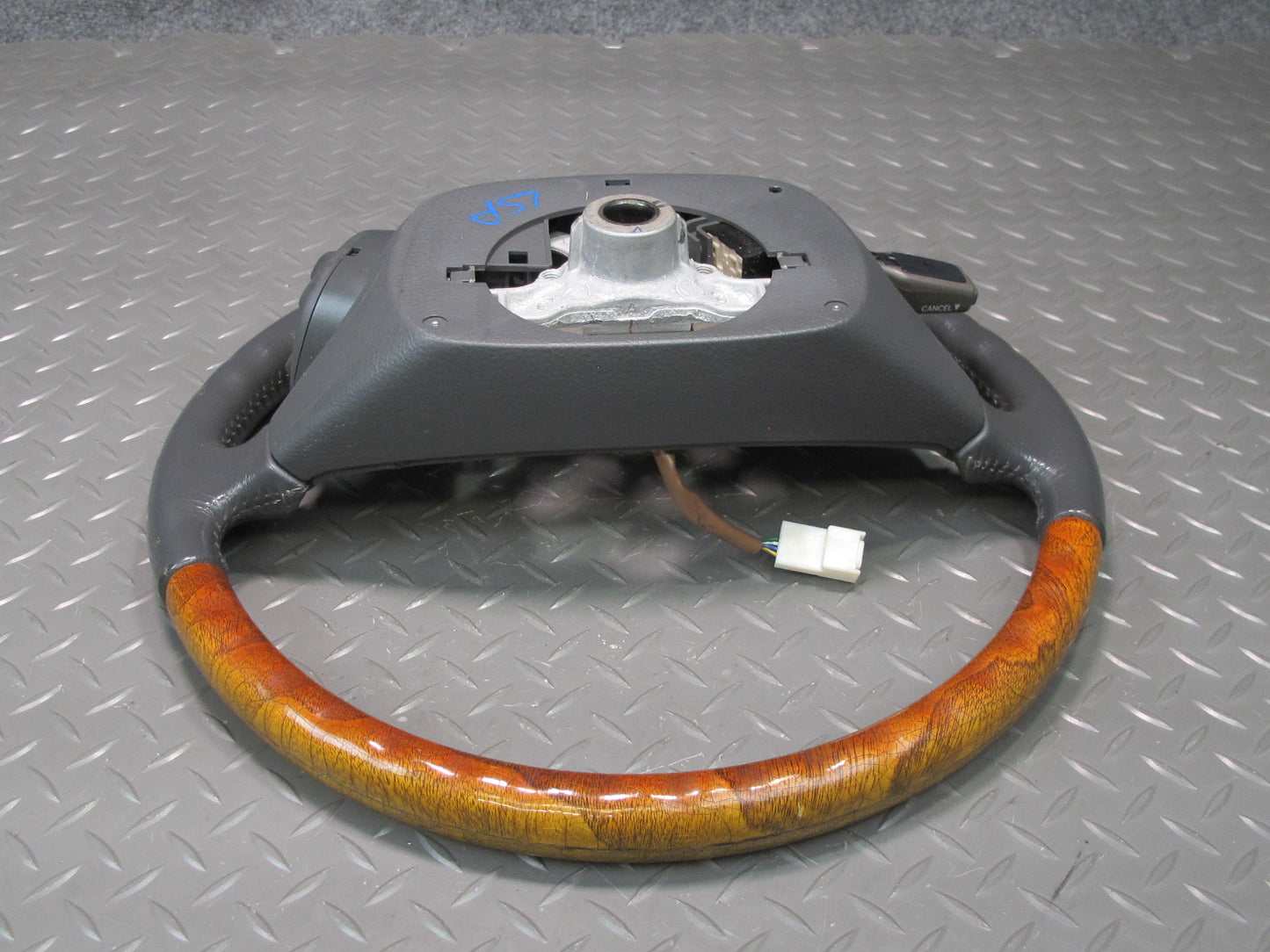 04-06 Lexus UCF30L LS430 Leather Wood Steering w Switches OEM