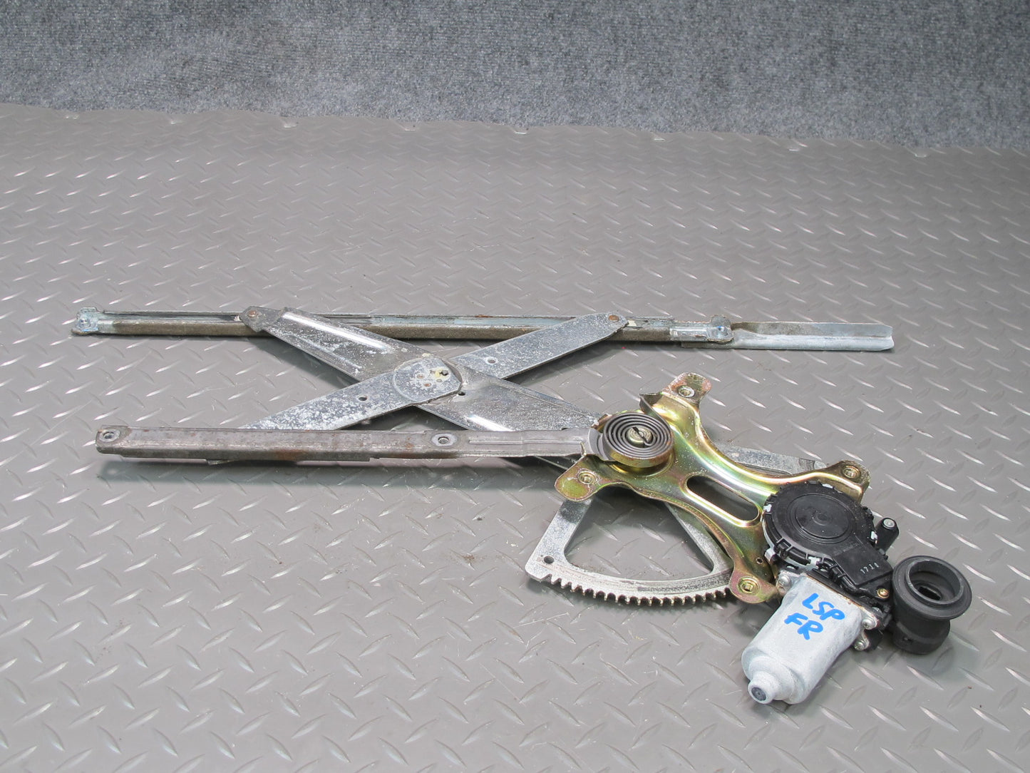 01-06 Lexus UCF30L LS430 Front Right Door Window Regulator w Motor OEM