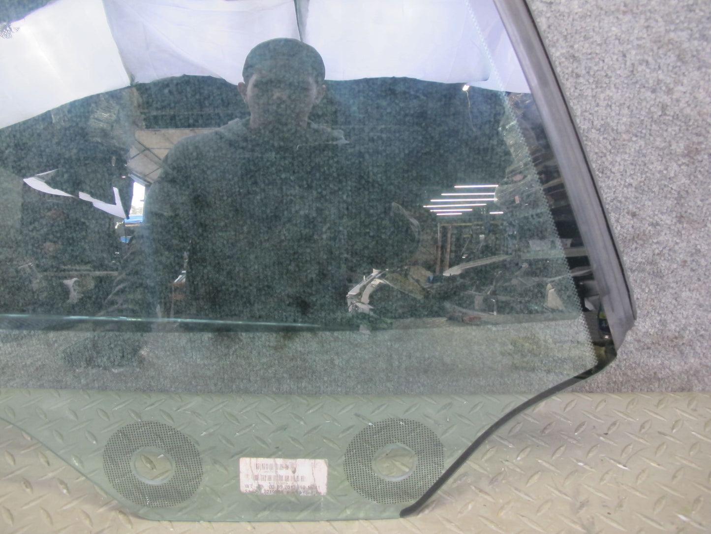 2012-2018 BMW F12 M6 Convertible Rear Right Pass Side Quarter Glass Window