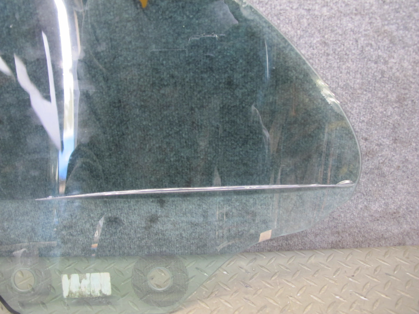 2012-2018 BMW F12 M6 Convertible Rear Right Pass Side Quarter Glass Window