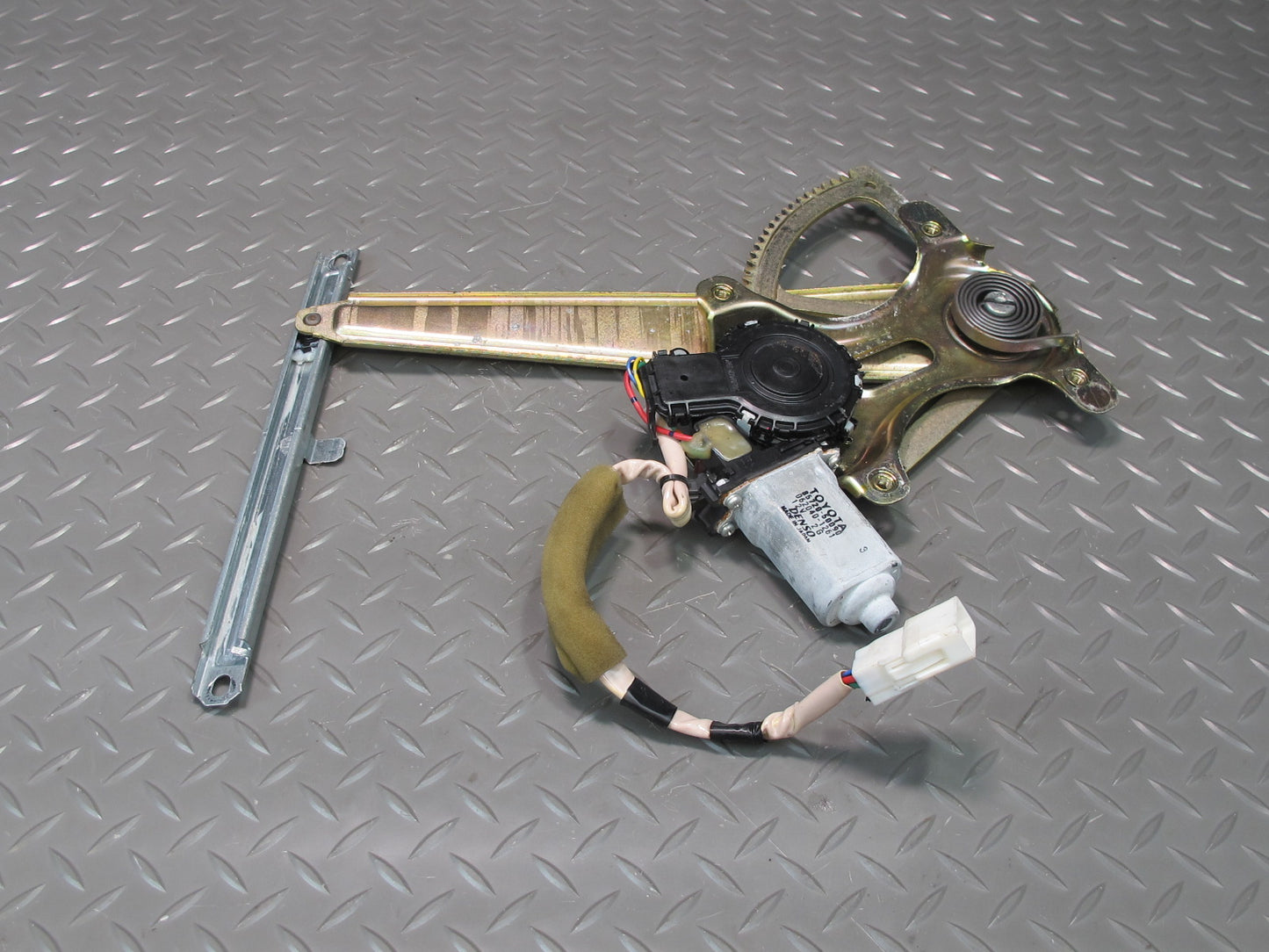 01-06 Lexus UCF30L LS430 Rear Left Door Window Regulator w Motor OEM