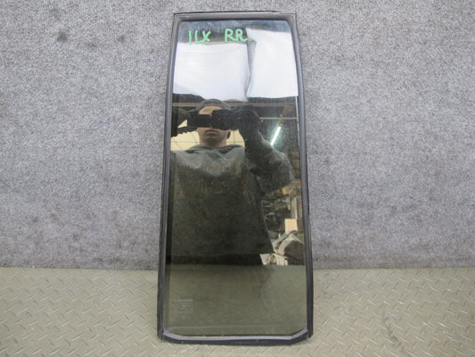 1998-2007 Lexus J100 LX470 Rear Right Side Door Vent Fixed Glass Window
