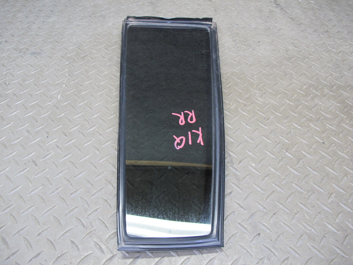 2011-2017 Infiniti QX56 QX80 Rear Right Passenger Side Door Vent Glass Window