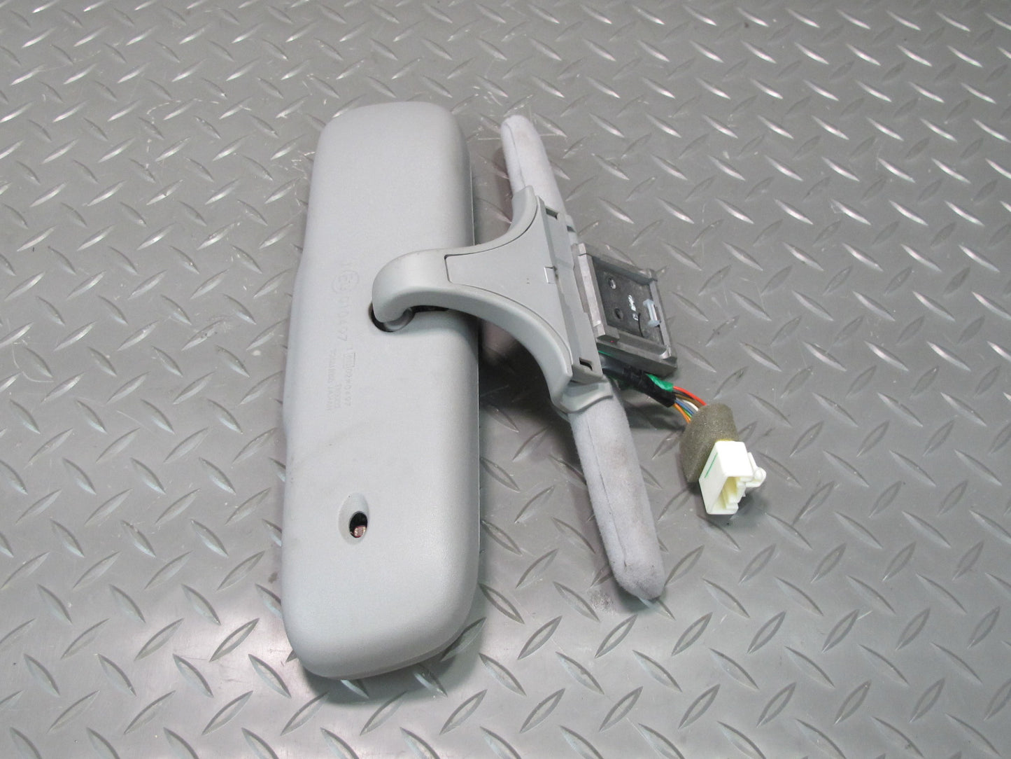 04-06 Lexus UCF30L LS430 Auto Dimming Interior Rear View Mirror w Sun Visor OEM