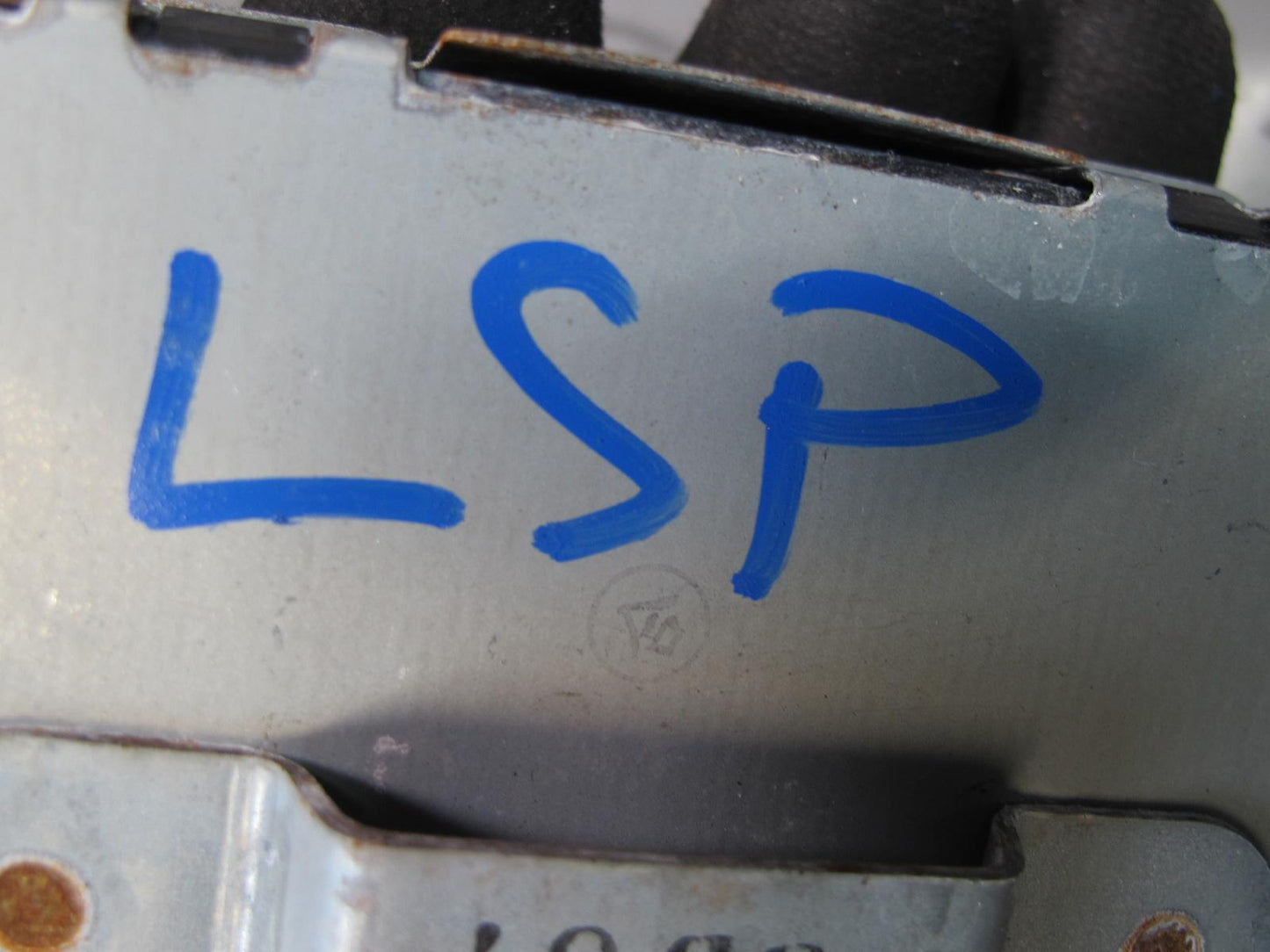 04-06 Lexus UCF30L LS430 Rear Trunk Luggage Smart KEY Oscillator 89993-50020 OEM