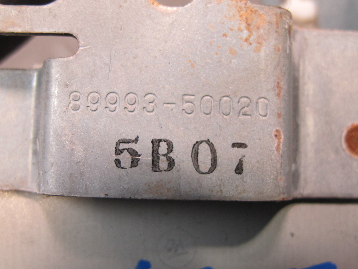 04-06 Lexus UCF30L LS430 Rear Trunk Luggage Smart KEY Oscillator 89993-50020 OEM