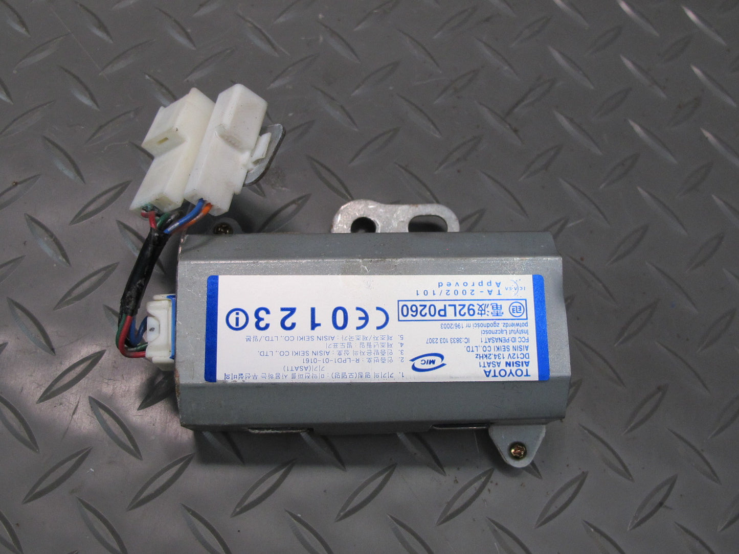 04-06 Lexus UCF30L LS430 Rear Trunk Luggage Smart KEY Oscillator 89993-50020 OEM