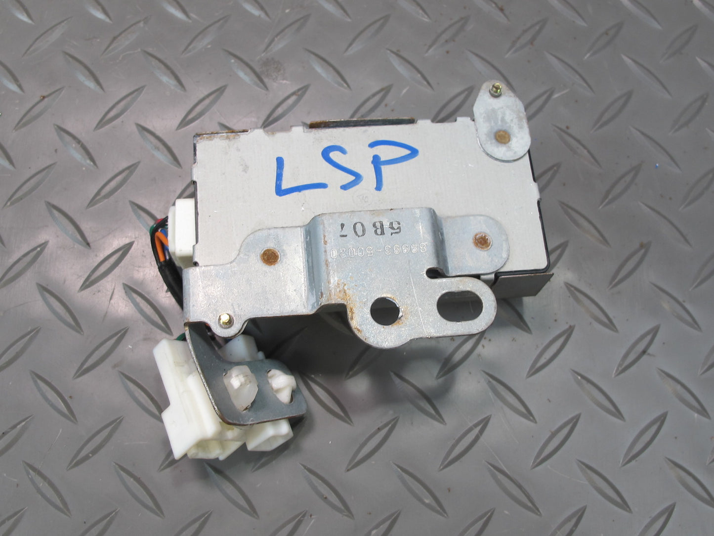 04-06 Lexus UCF30L LS430 Rear Trunk Luggage Smart KEY Oscillator 89993-50020 OEM