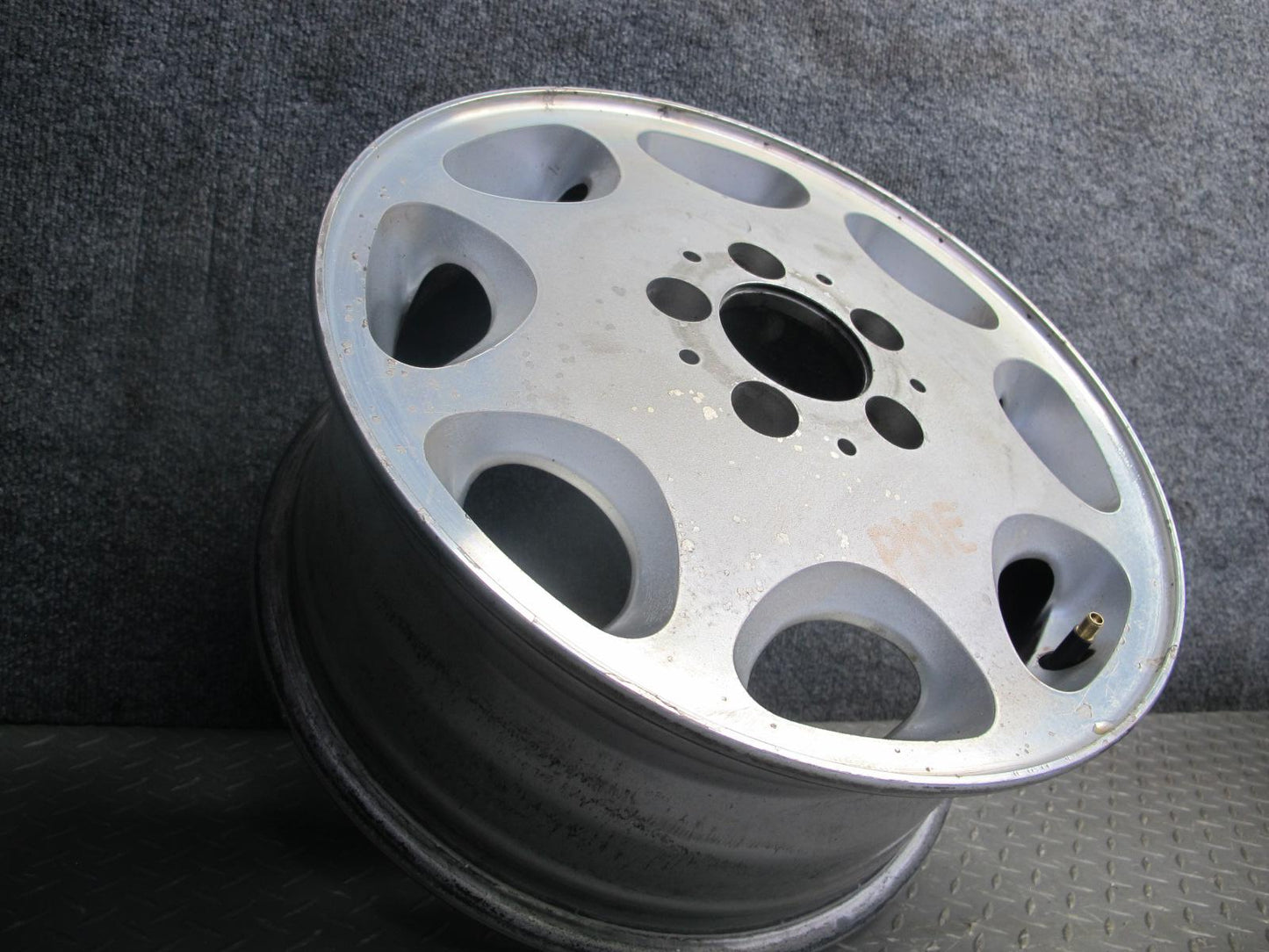 1995 Mercedes W124 300D Factory R15 15" Wheel Rim 15x6.5J ET44 1244011802 OEM