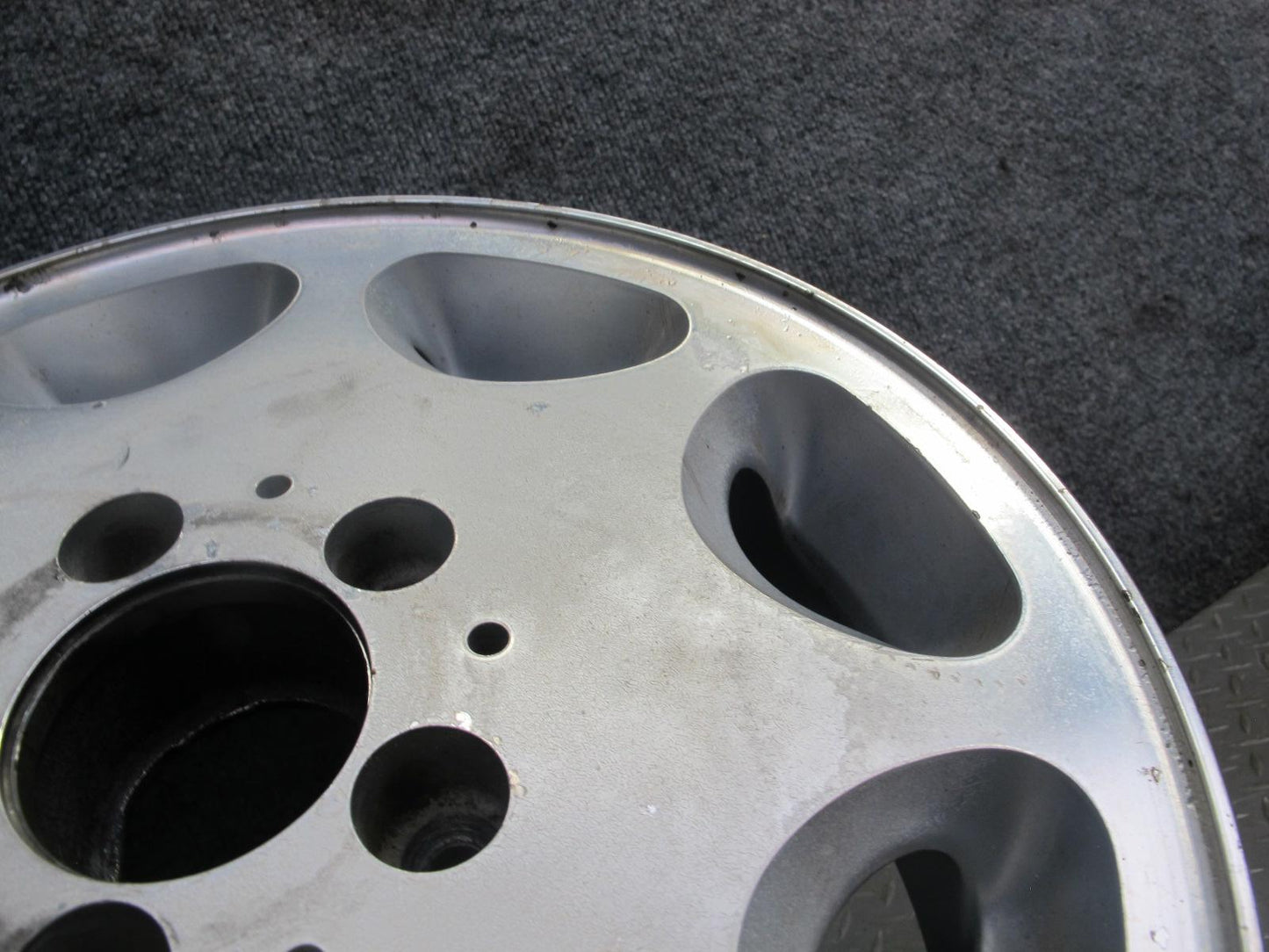 1995 Mercedes W124 300D Factory R15 15" Wheel Rim 15x6.5J ET44 1244011802 OEM