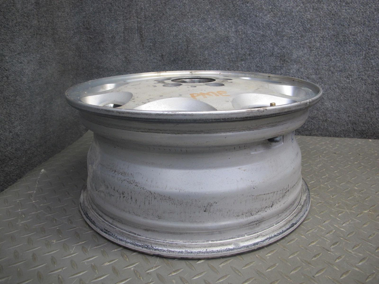 1995 Mercedes W124 300D Factory R15 15" Wheel Rim 15x6.5J ET44 1244011802 OEM