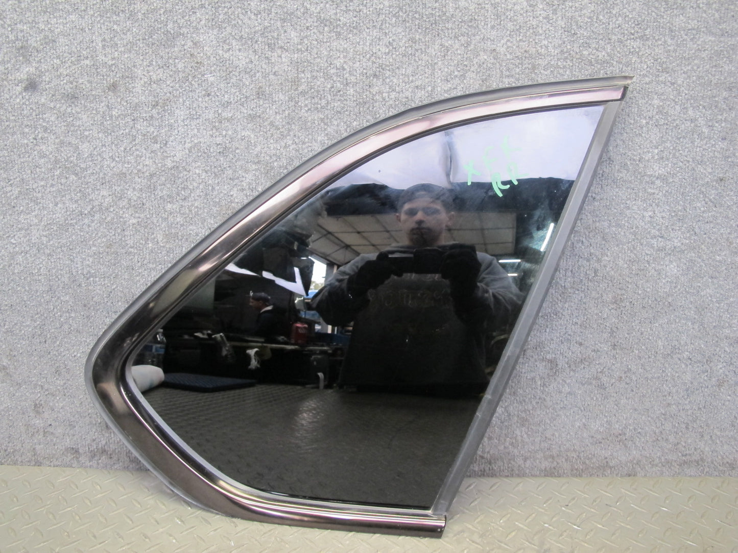 2014-2018 BMW F15 X5 Rear Right Quarter Glass Window