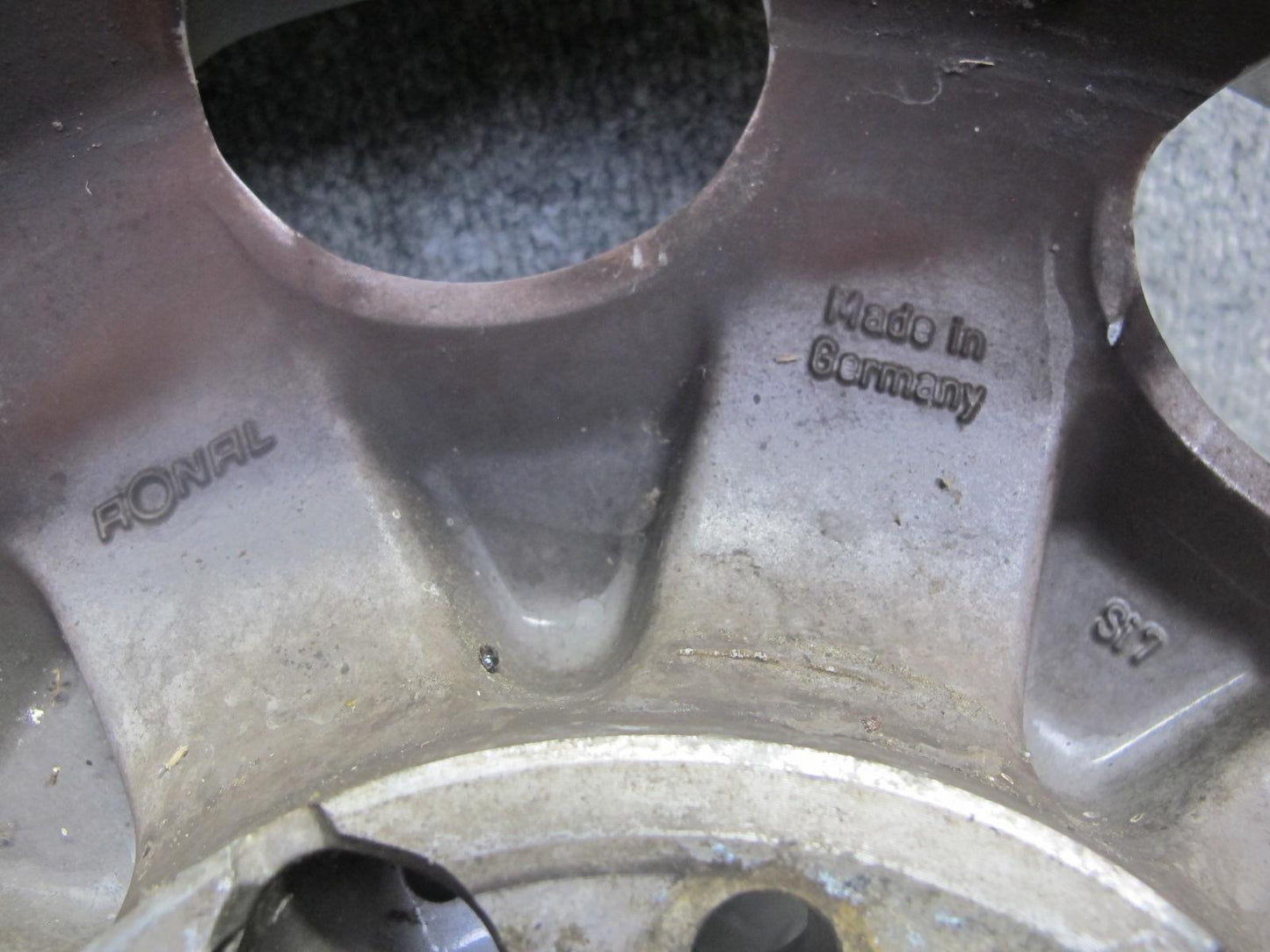 1995 Mercedes W124 300D Factory R15 15" Wheel Rim 15x6.5J ET44 1244011802 OEM