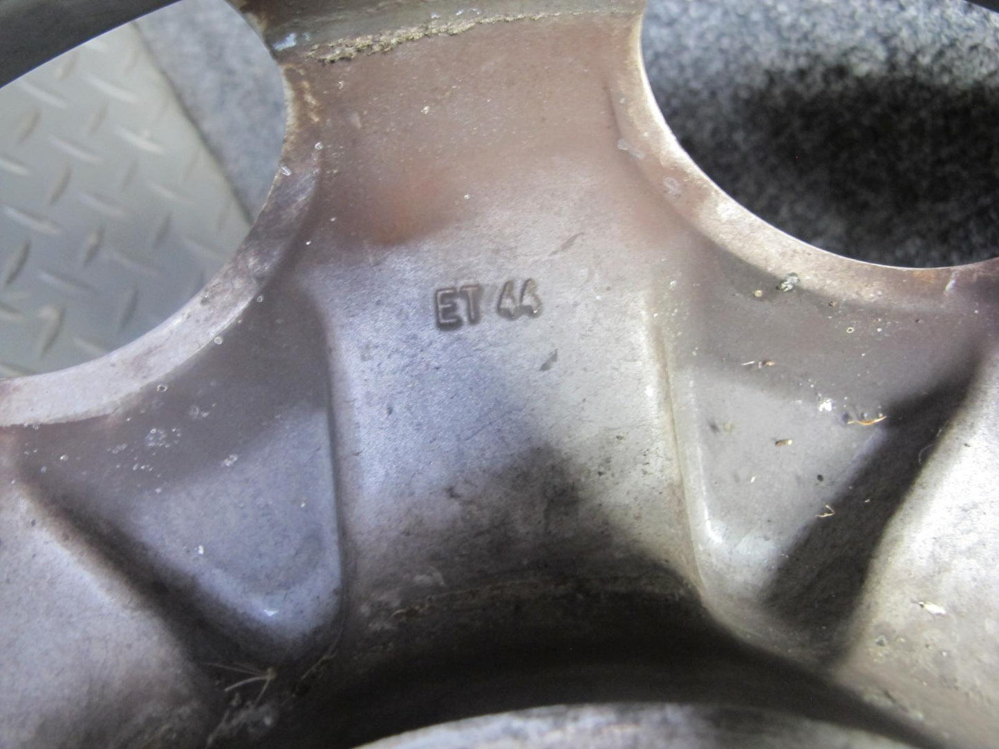 1995 Mercedes W124 300D Factory R15 15" Wheel Rim 15x6.5J ET44 1244011802 OEM