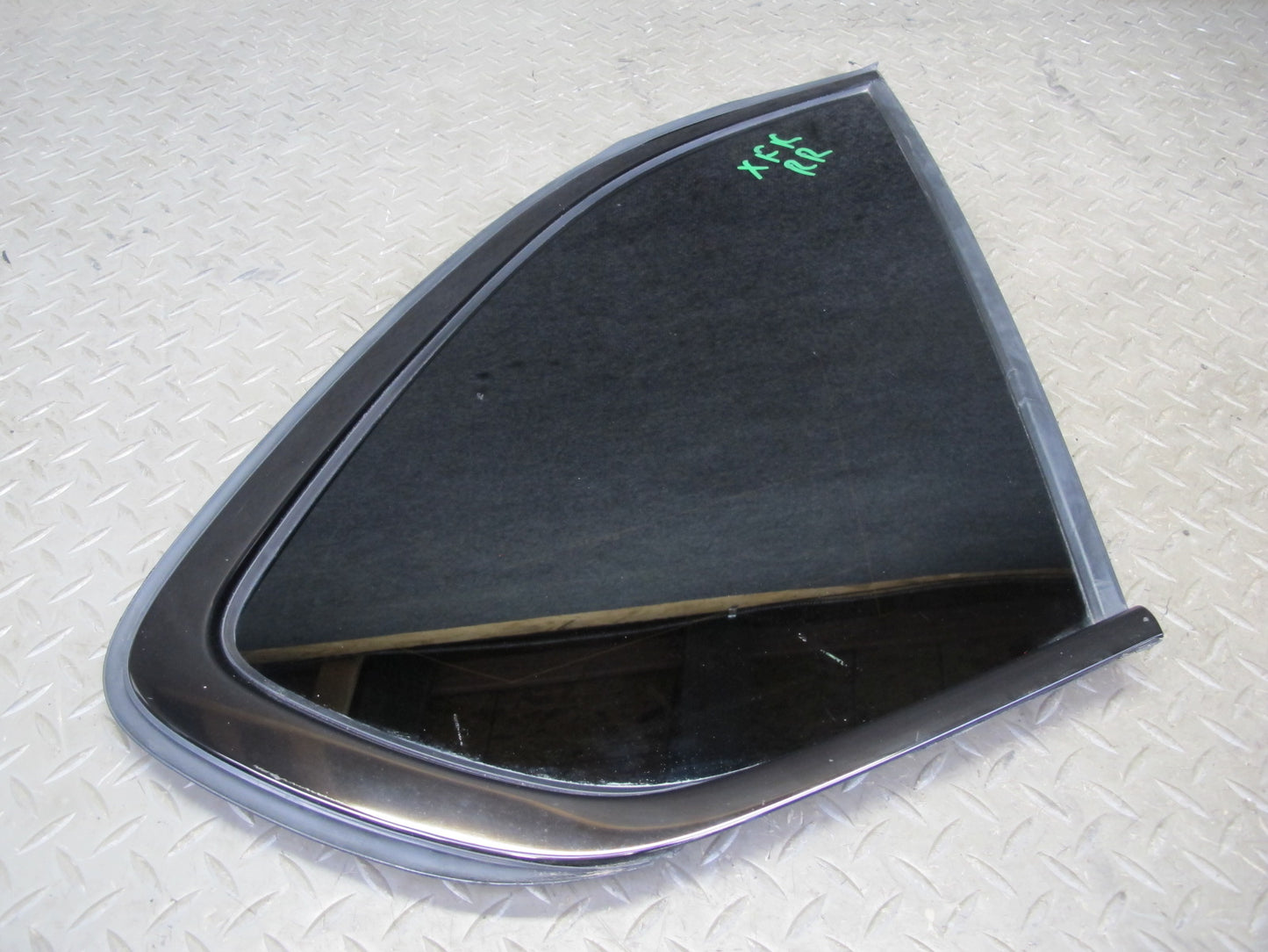 2014-2018 BMW F15 X5 Rear Right Quarter Glass Window