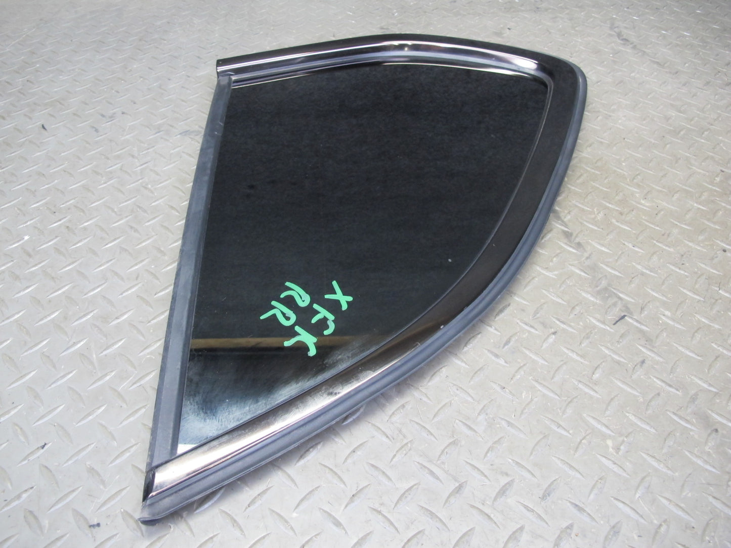 2014-2018 BMW F15 X5 Rear Right Quarter Glass Window