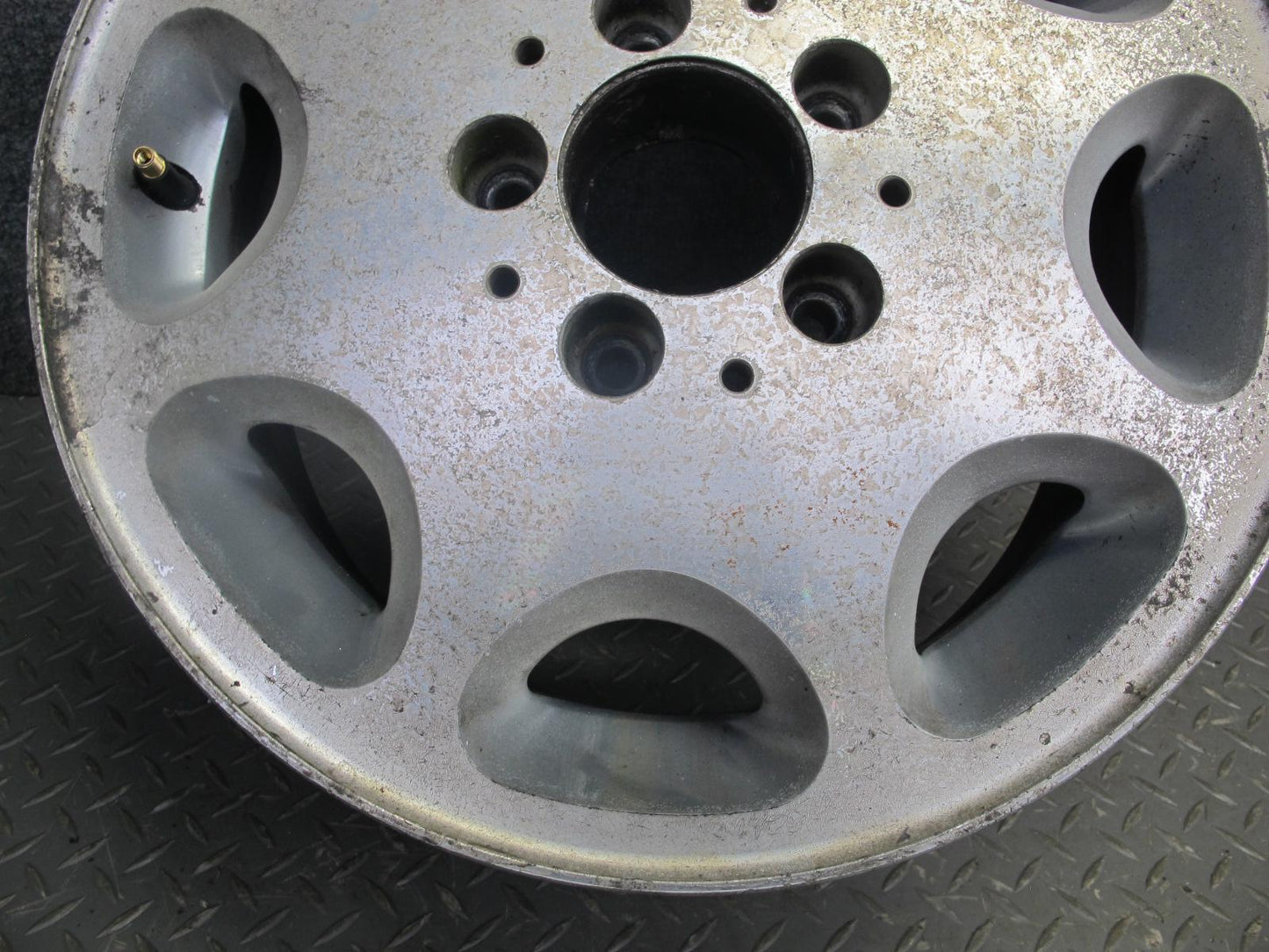 1995 Mercedes W124 300D Factory R15 15" Wheel Rim 15x6.5J ET44 1244011802 OEM