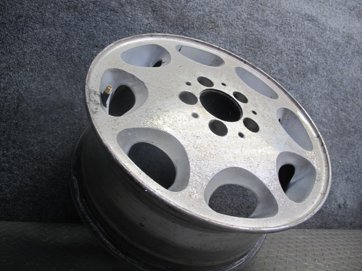 1995 Mercedes W124 300D Factory R15 15" Wheel Rim 15x6.5J ET44 1244011802 OEM