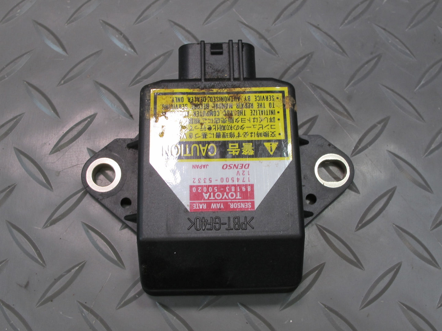 04-06 Lexus UCF30L LS430 YAW Turn Rate Stability Sensor 89183-50020 OEM