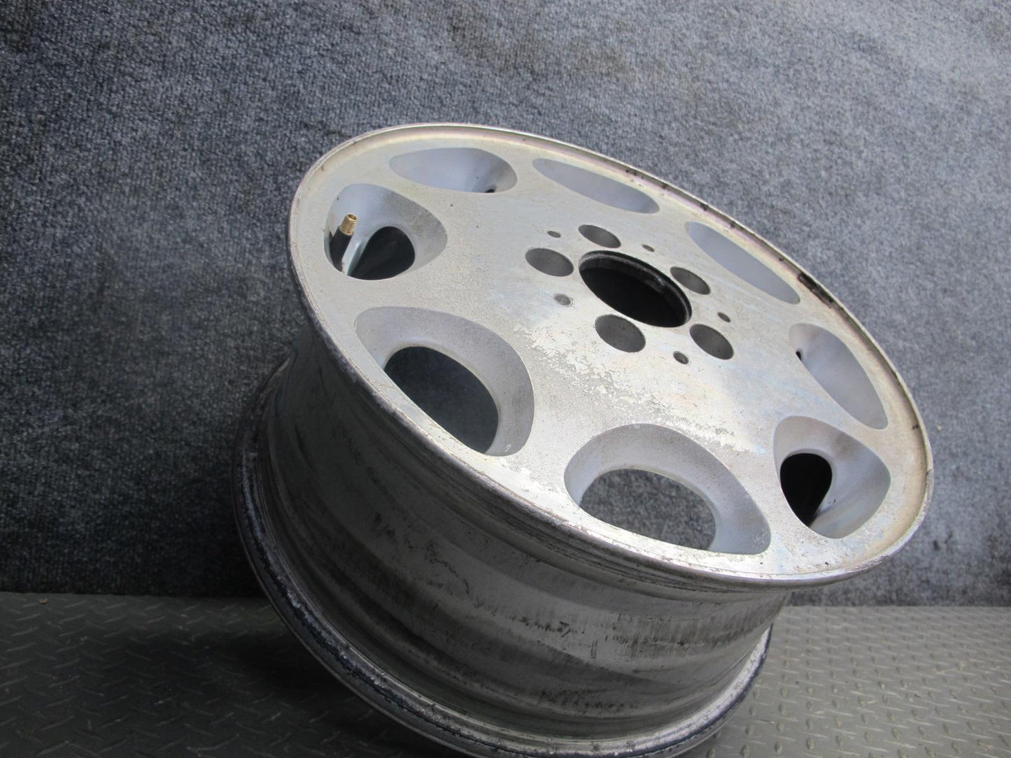 1995 Mercedes W124 300D Factory R15 15" Wheel Rim 15x6.5J ET44 1244011802 OEM