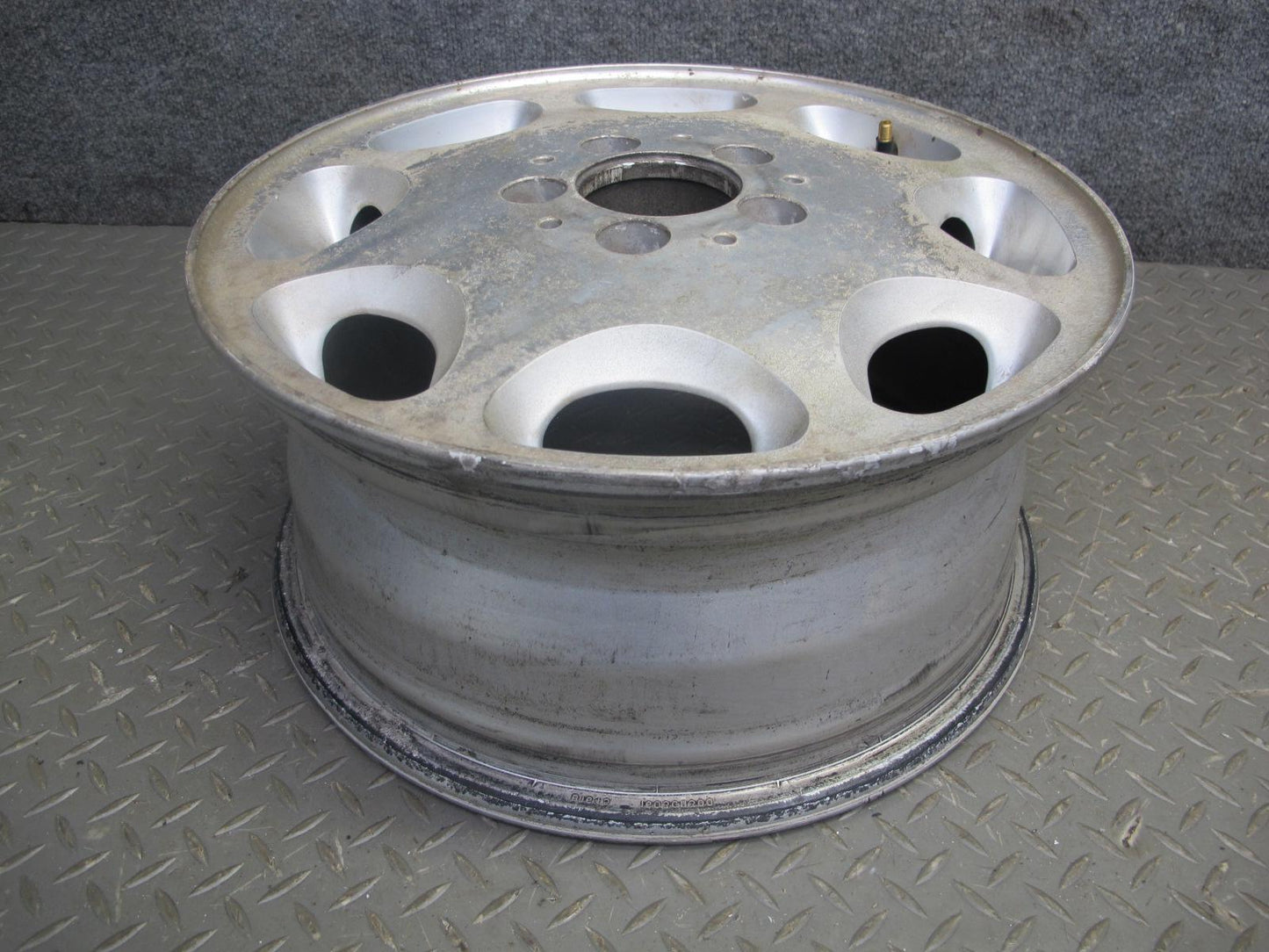 1995 Mercedes W124 300D Factory R15 15" Wheel Rim 15x6.5J ET44 1244011802 OEM