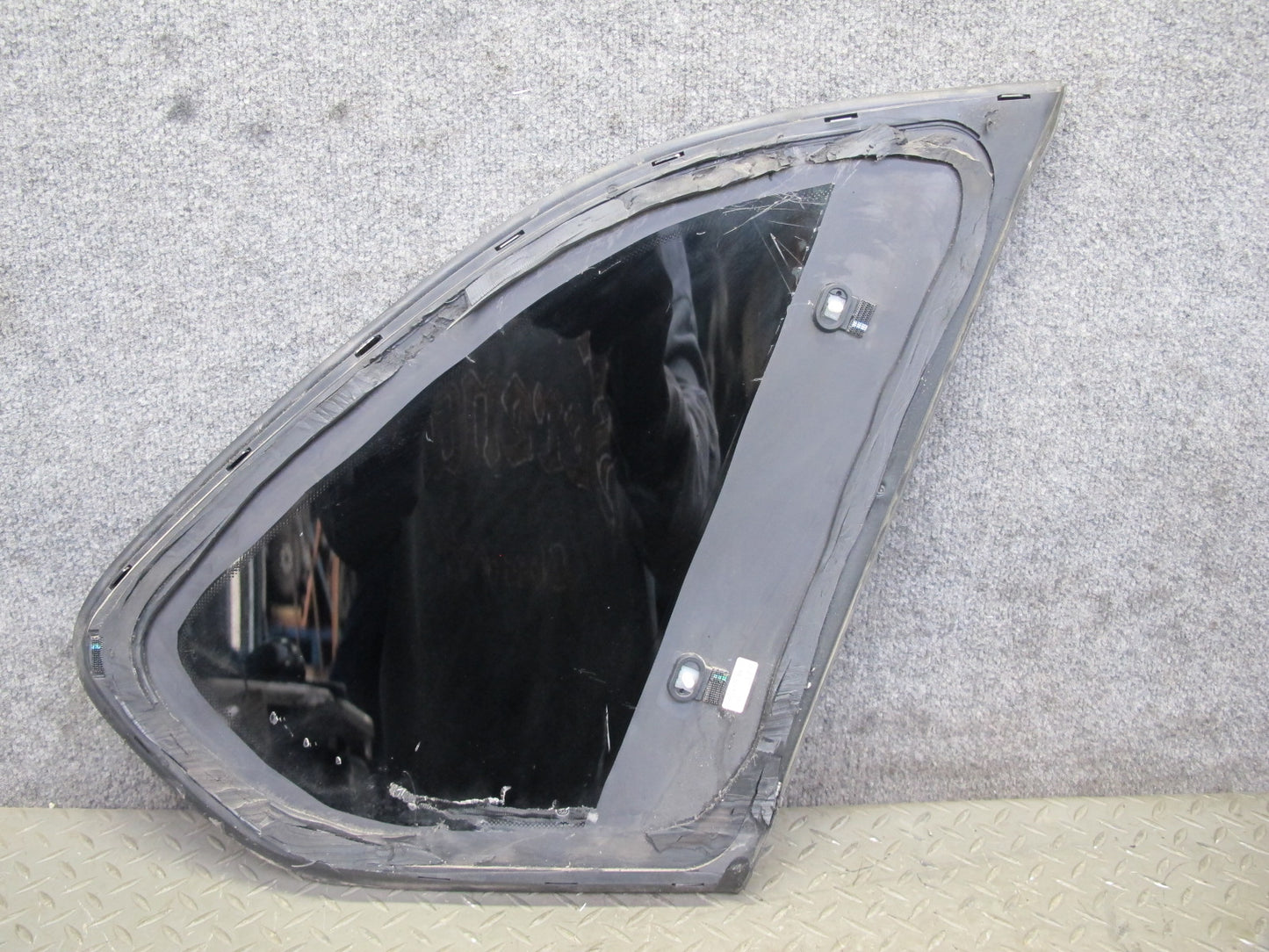 2014-2018 BMW F15 X5 Rear Left Quarter Glass Window 7305771