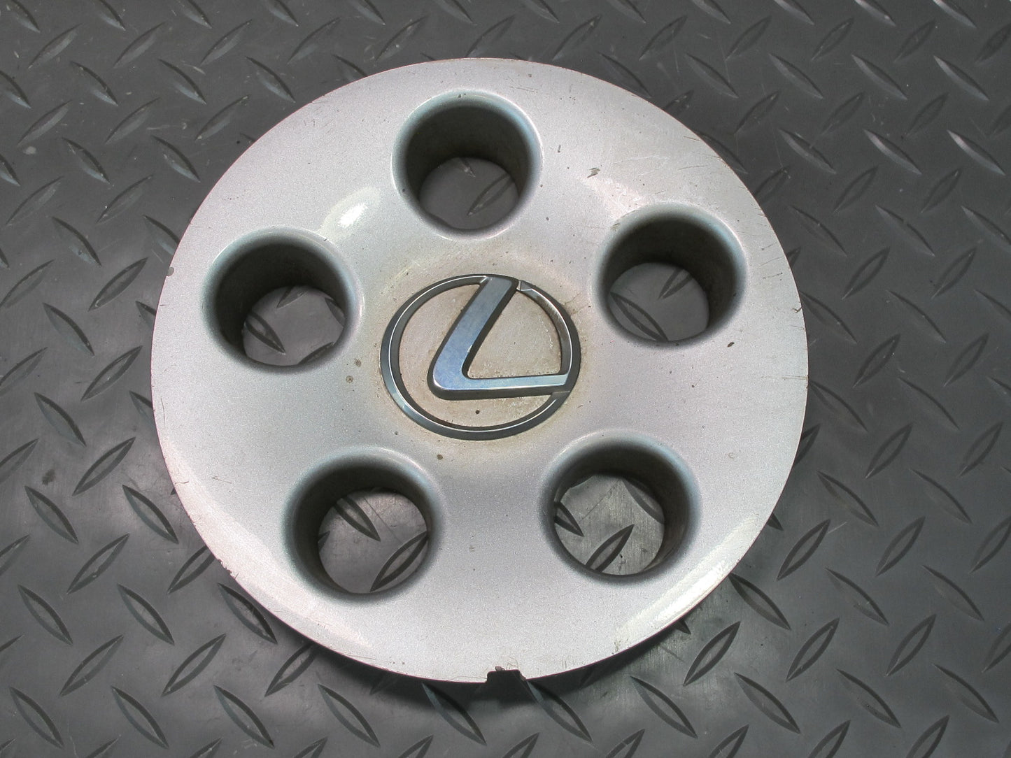 01-02 Lexus UCF30L LS430 Set of 4 R16 16" Wheel Hub Center Cap Cover OEM