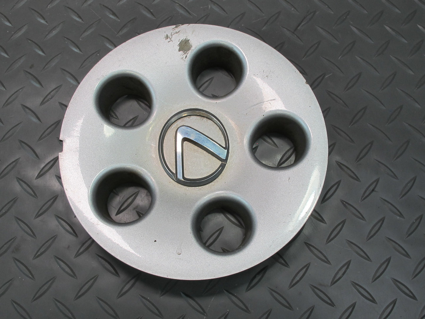 01-02 Lexus UCF30L LS430 Set of 4 R16 16" Wheel Hub Center Cap Cover OEM