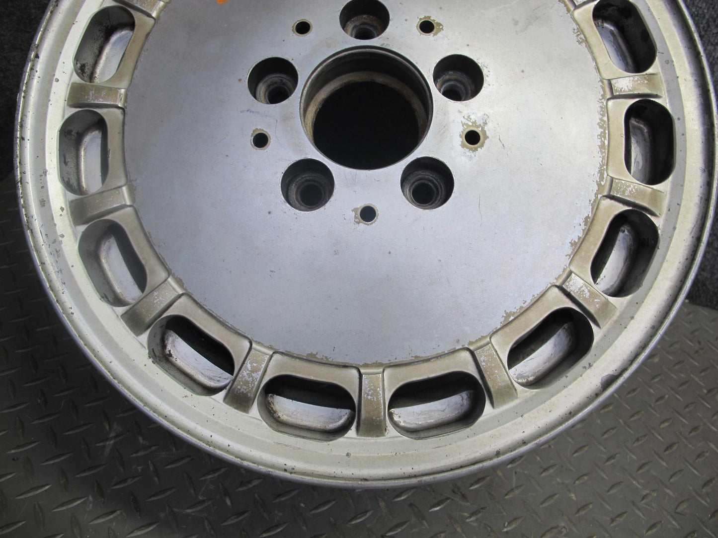 86-89 Mercedes W124 300D Factory R15 15" Wheel Rim 15x6.5J ET49 1244001802 OEM