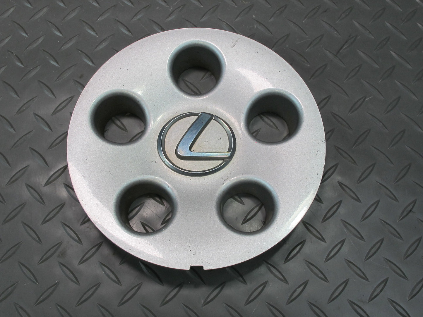 01-02 Lexus UCF30L LS430 Set of 4 R16 16" Wheel Hub Center Cap Cover OEM