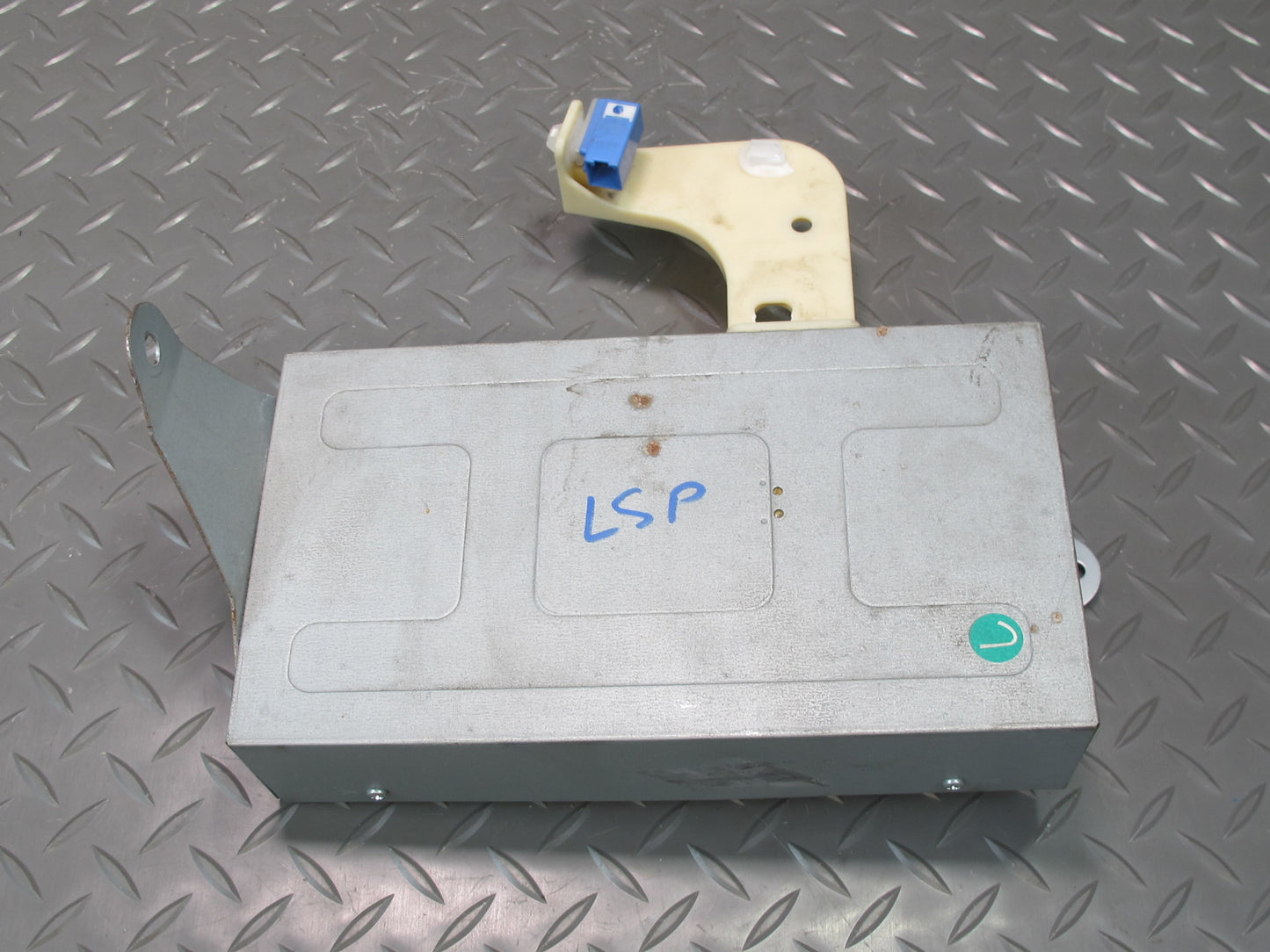 04-06 Lexus UCF30L LS430 Pioneer Audio Radio AMP Amplifier 86180-50190 OEM