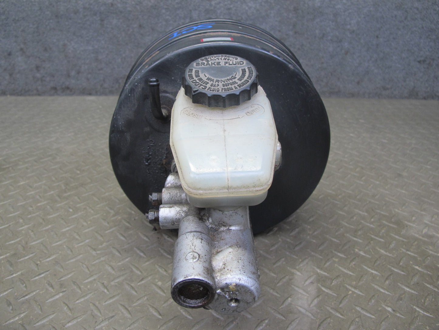 94-98 Lexus JZZ31L SC300 Brake Master Cylinder Booster Reservoir OEM