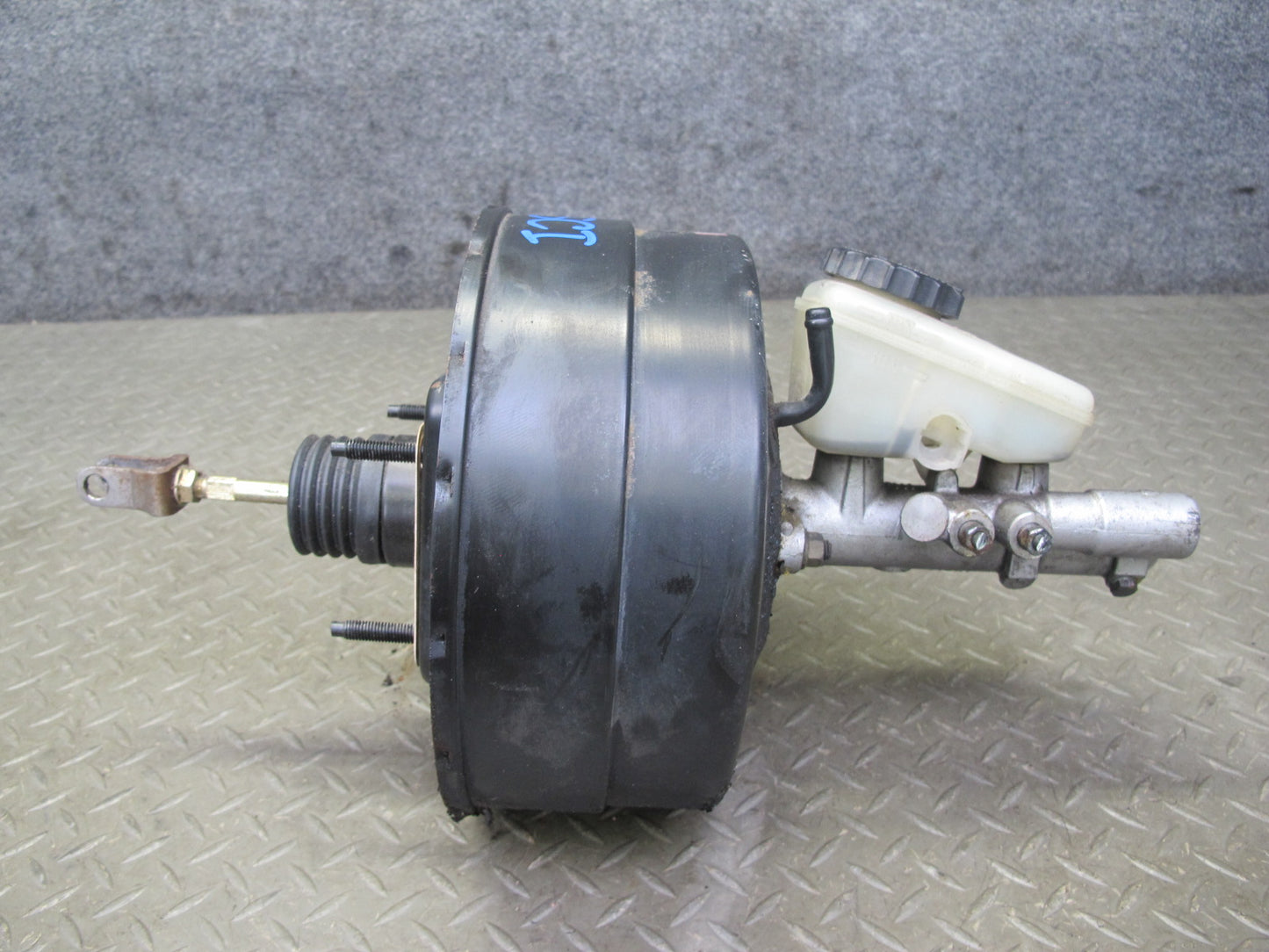 94-98 Lexus JZZ31L SC300 Brake Master Cylinder Booster Reservoir OEM